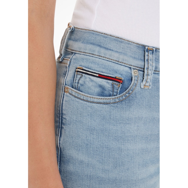 Tommy Jeans Skinny-fit-Jeans »Nora«, mit Tommy Jeans Label-Badge & Passe  hinten für bestellen | BAUR