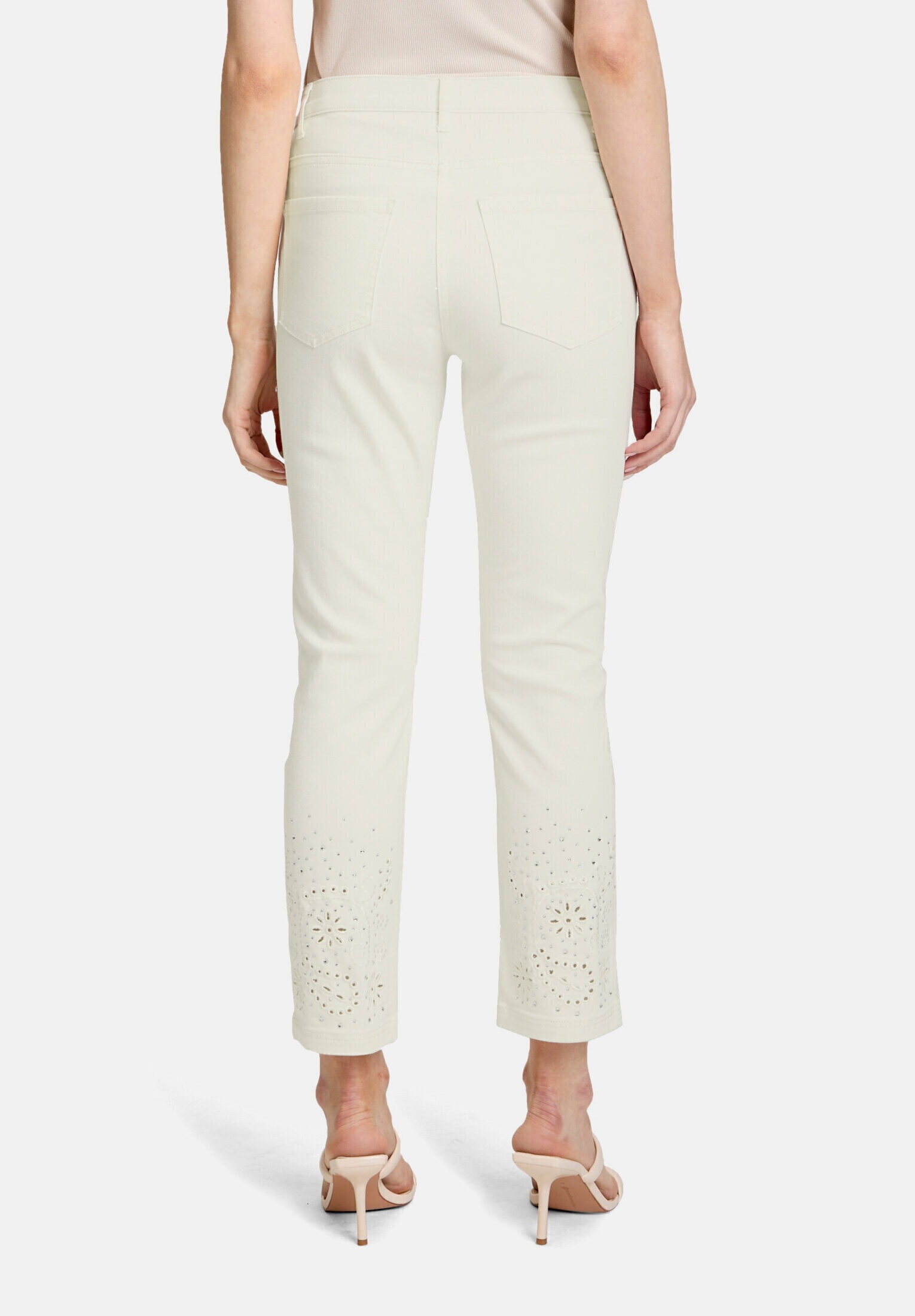 Betty Barclay Stoffhose »Damen mit Stickerei«  Lochstickerei