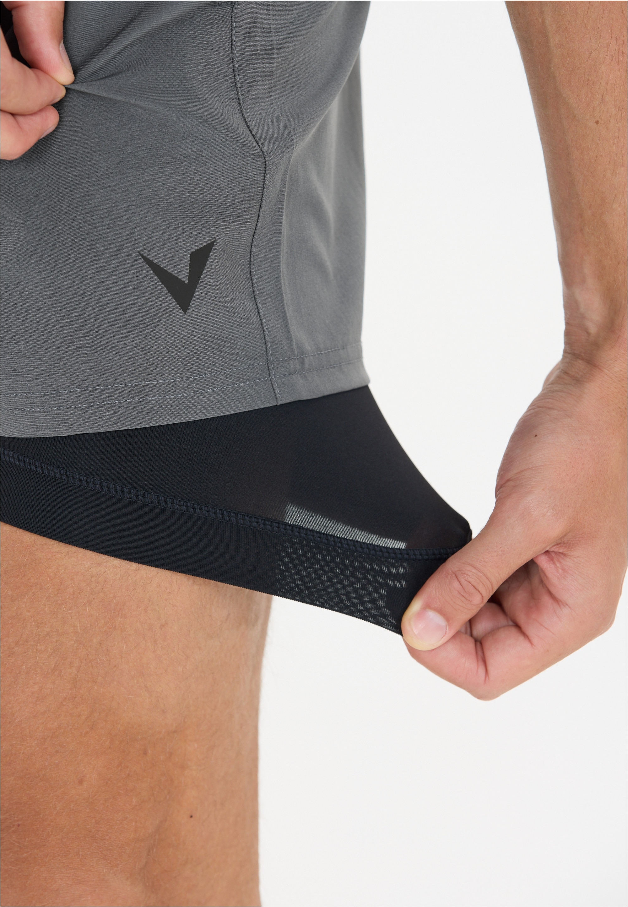 Virtus Shorts »Zayne V2«  mit elastischem Bund und innenliegendem Kordelzug