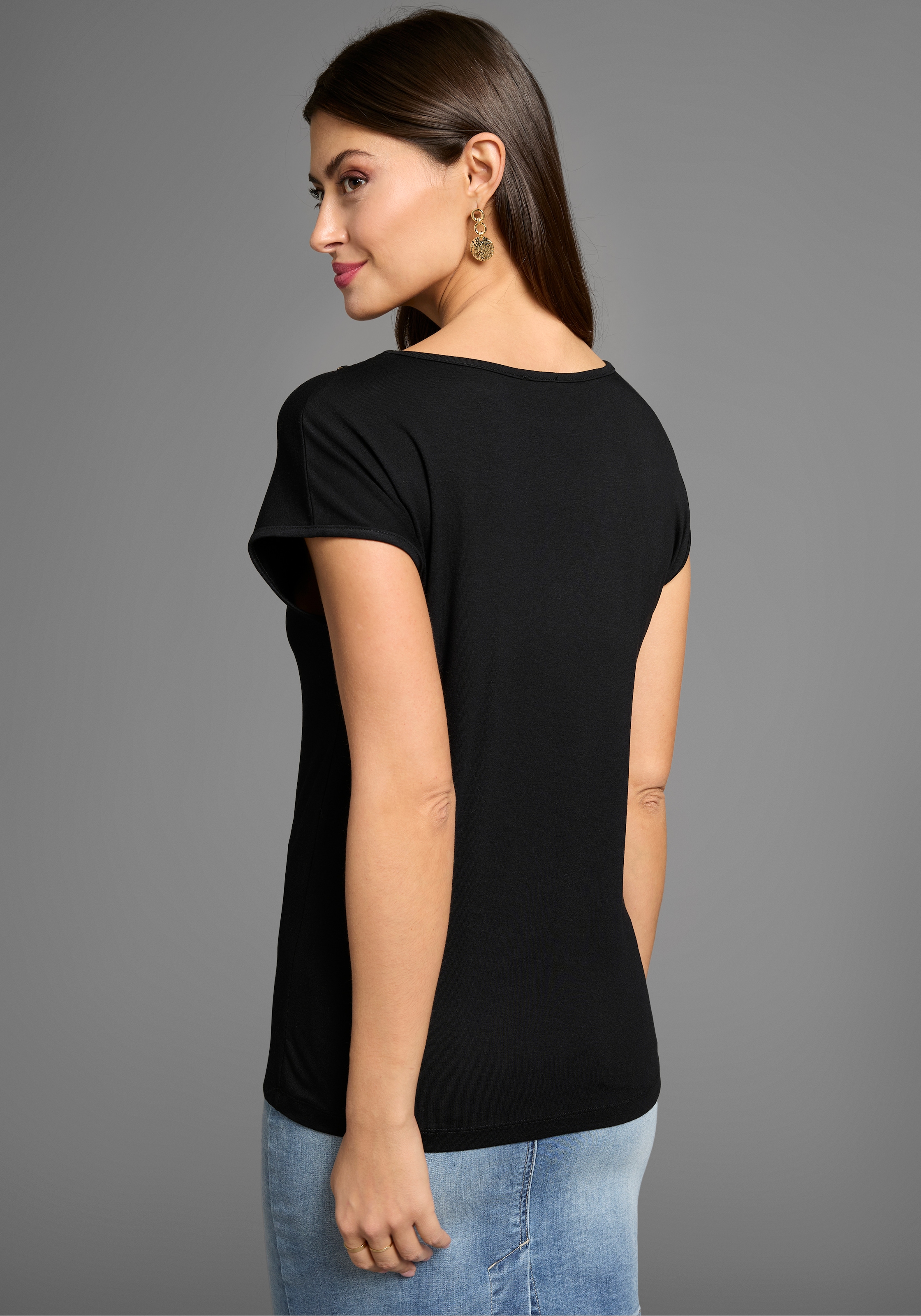 Laura Scott Rundhalsshirt, mit goldfarbener Zierkette