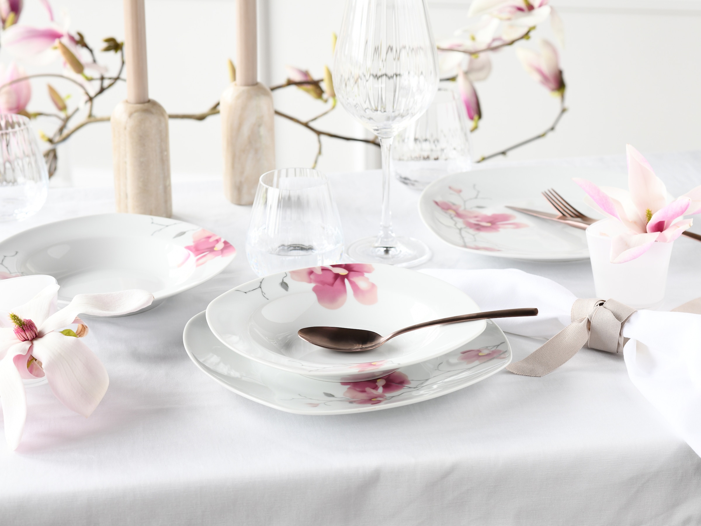 CreaTable Tafelservice »Amelie Aiko, Tafel-Service 12-tlg«, (Set, 12 tlg.), Blumendekor