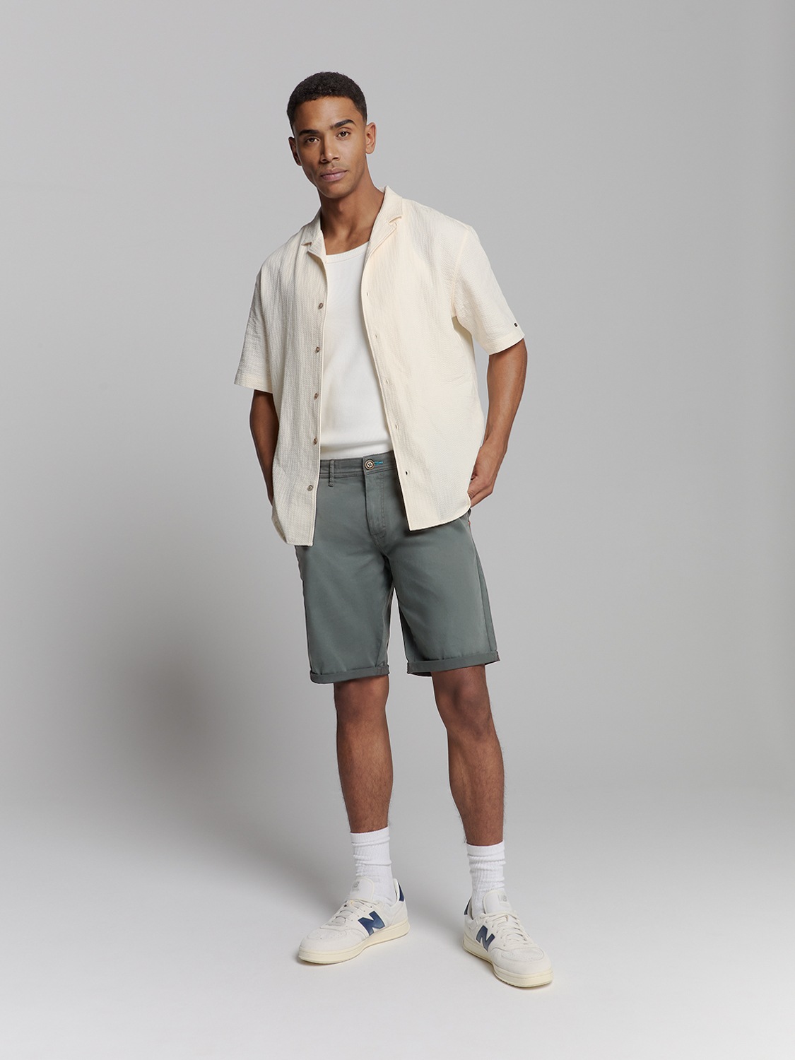 NO EXCESS Chinohose »No Excess Chino-Shorts«