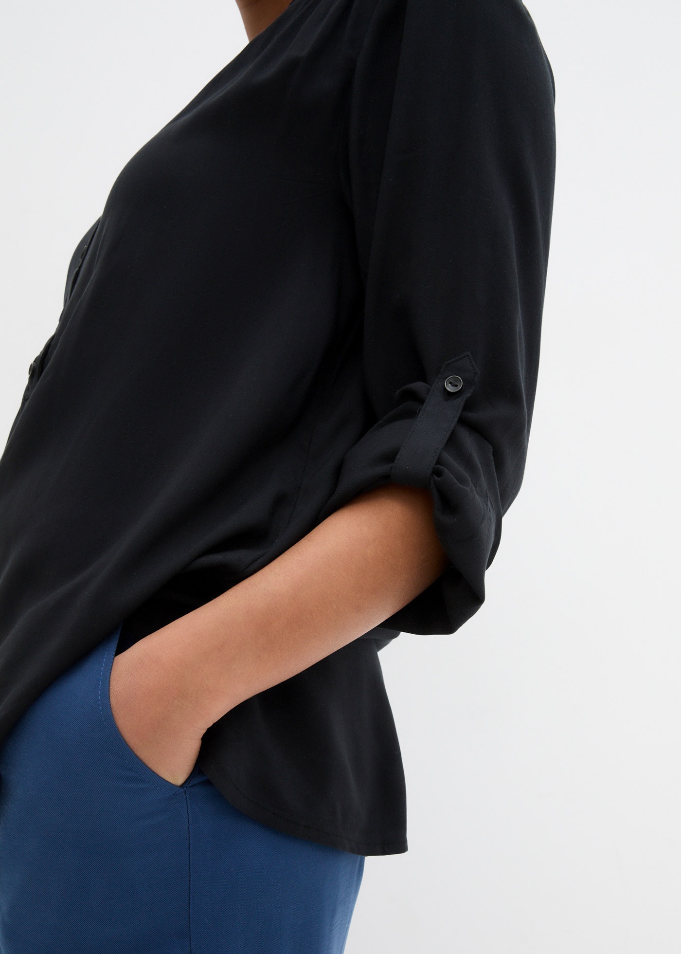 Thumbnail - bonprix Tunika "Tunikabluse aus softer Viskose" Casual Stil, Regular Fit, mit Rundsaum, mit Knopfleiste