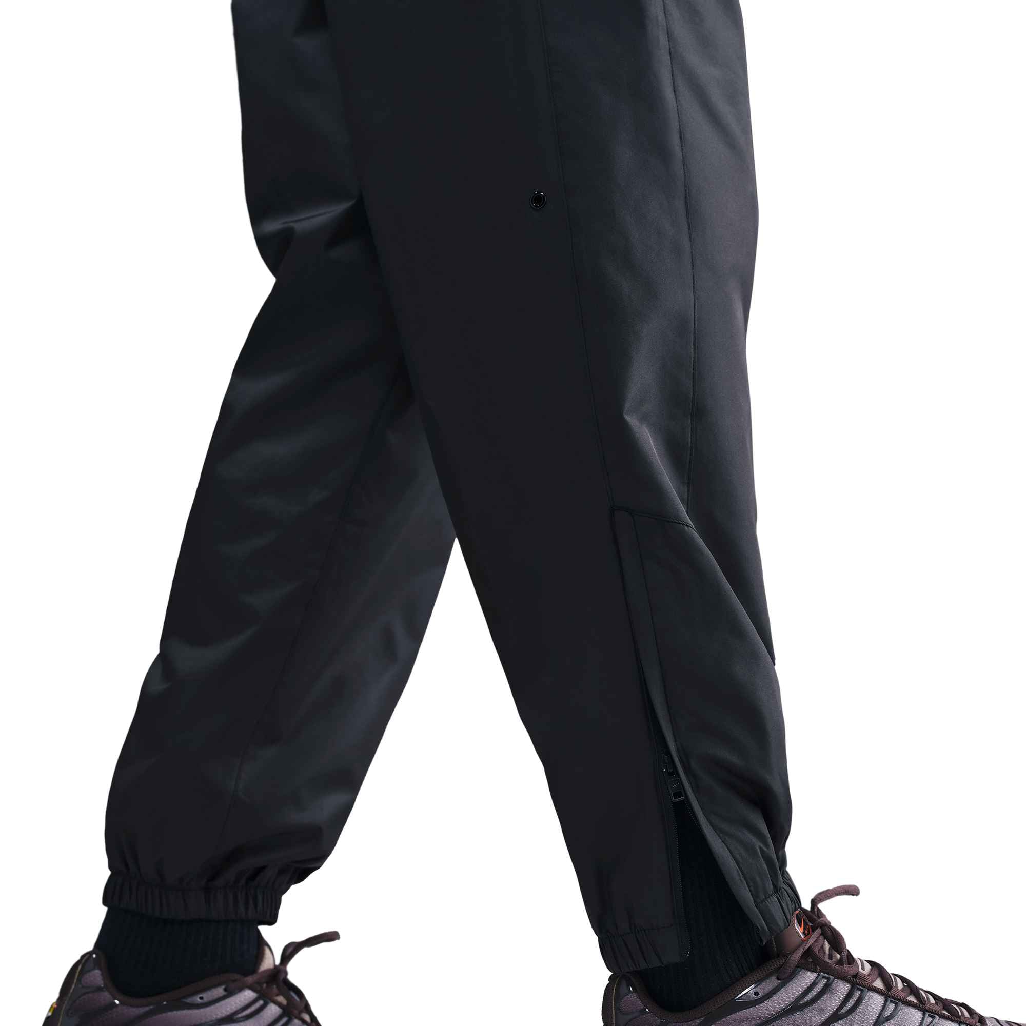 Nike Sportswear Sporthose »Nike Windrunner Men's Lined Pants«  mit wetterfester Technologie