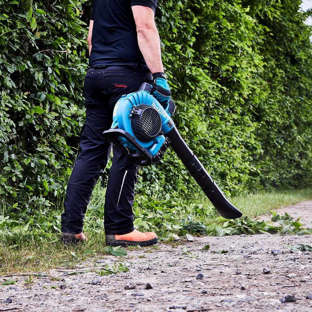 Makita Akku-Laubbläser »DUB363PT2V«, 65 m/s, 13,4 m3/min, 2 Akkus 18V/5 Ah und Doppel-Schnellladegerät