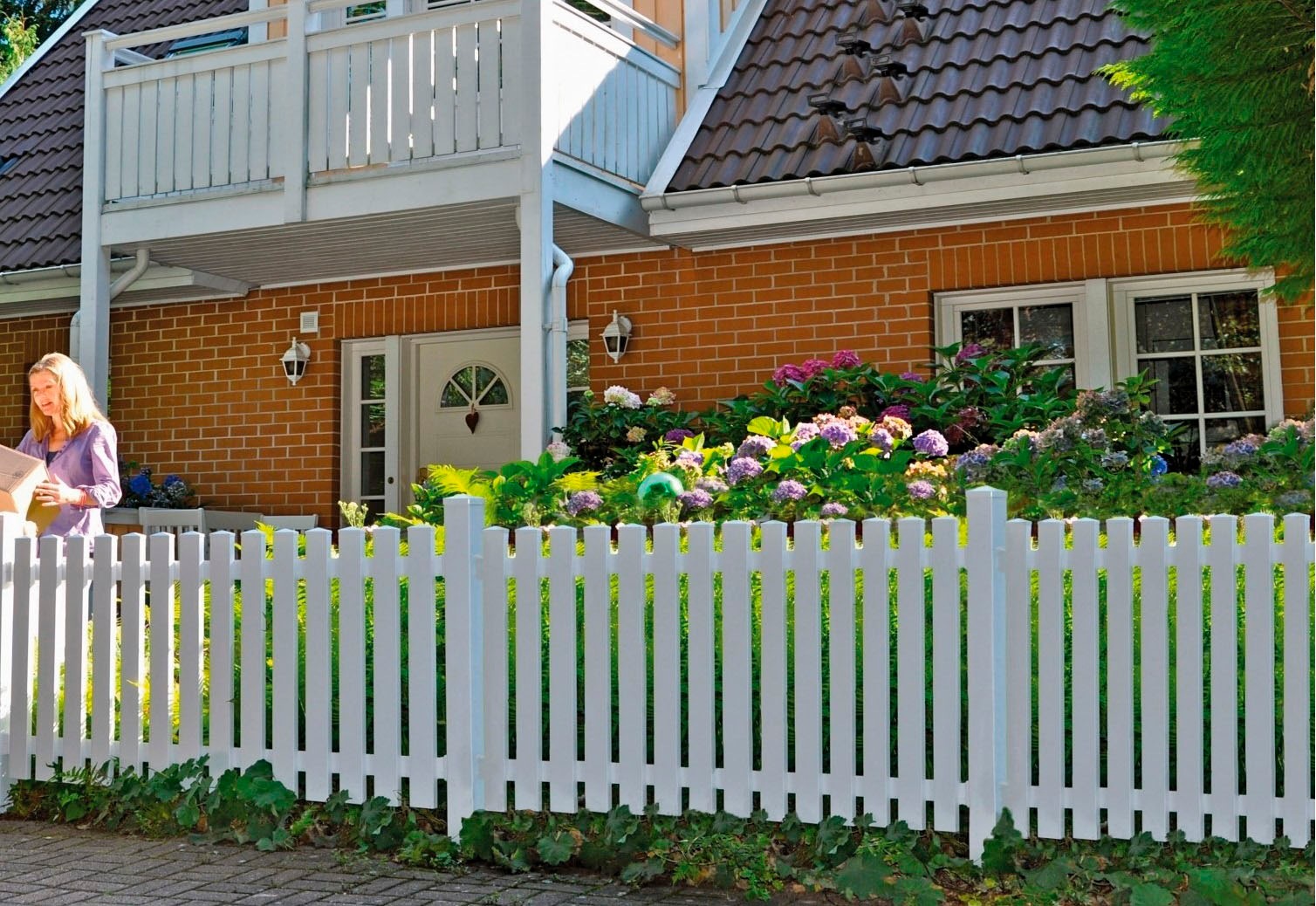 Tetzner & Jentzsch Gartenzaun »Lexington 2«, Kunststoff, 80 cm hoch, 4 Elemente für 7,65 m, mit 5 Alu-Pfosten