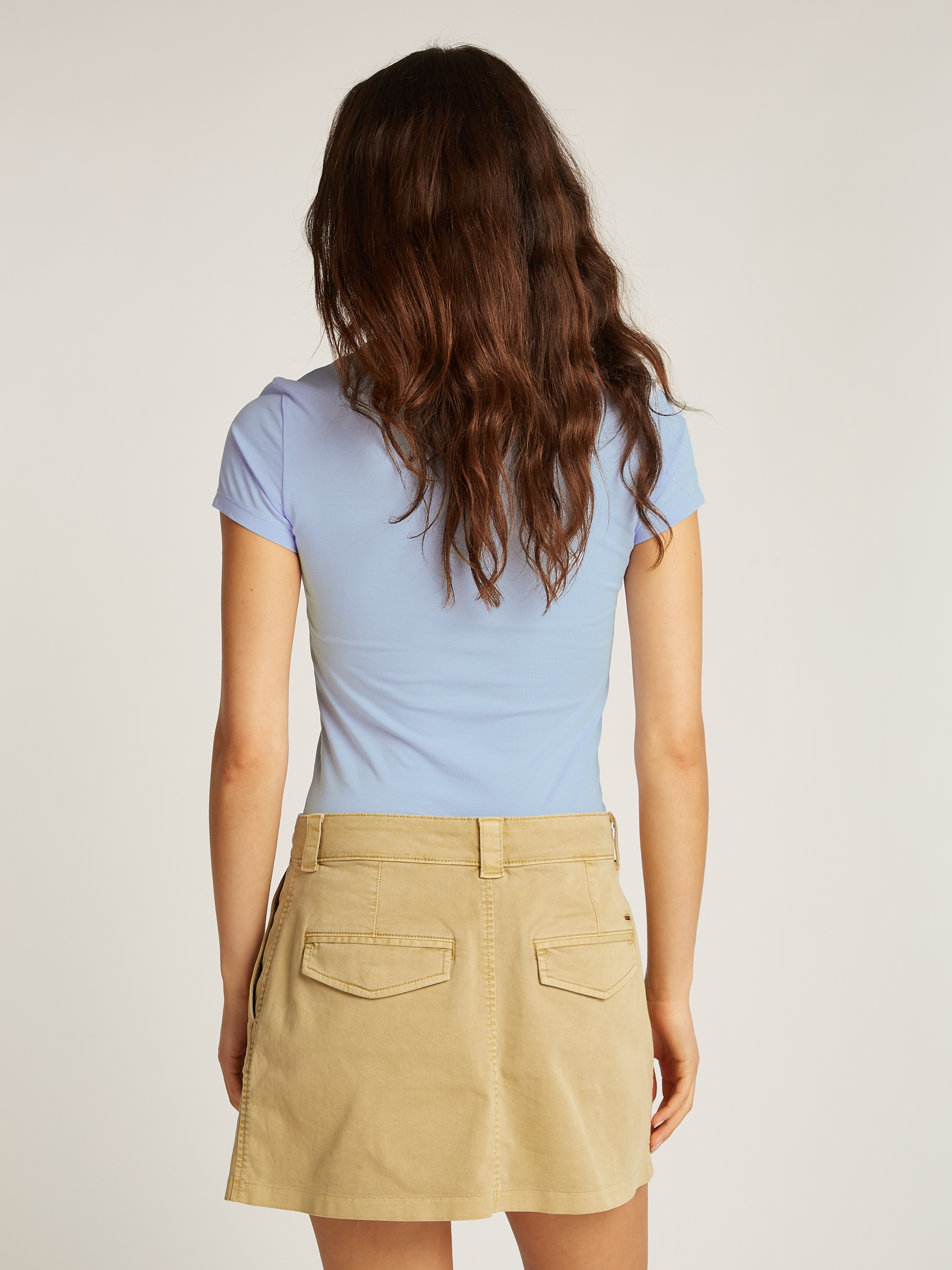 Tommy Jeans Kurzarmshirt "TJW SLIM LINEAR TEE EXT", mit Logo-Schriftzug günstig online kaufen