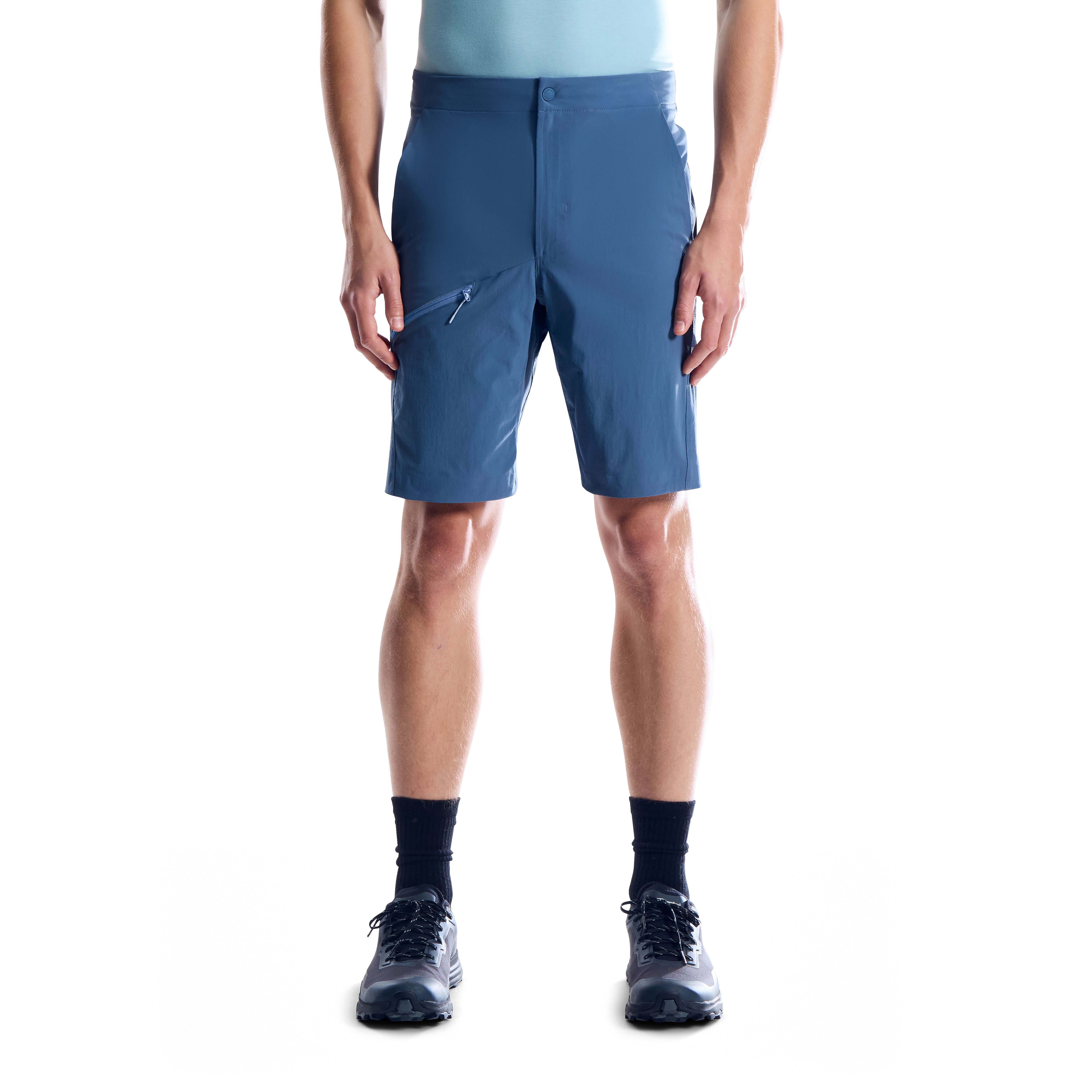 Berghaus Funktionsshorts "CALDBECK SHORT AM" elastisches Material, leichtes Obermaterial, atmungsaktives Futter
