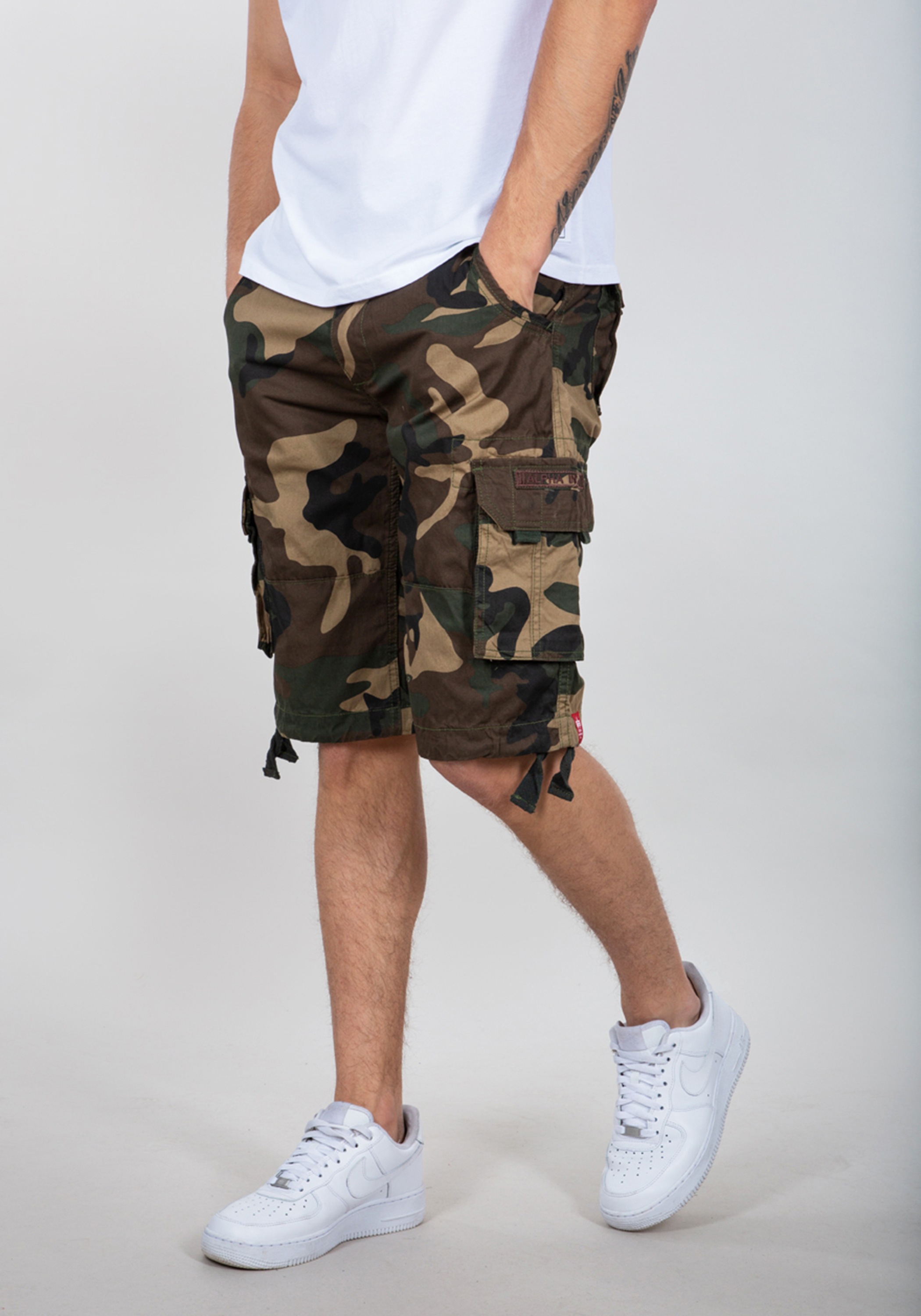 Alpha Industries Shorts "Alpha Industries Men - Shorts Jet Short Camo" günstig online kaufen