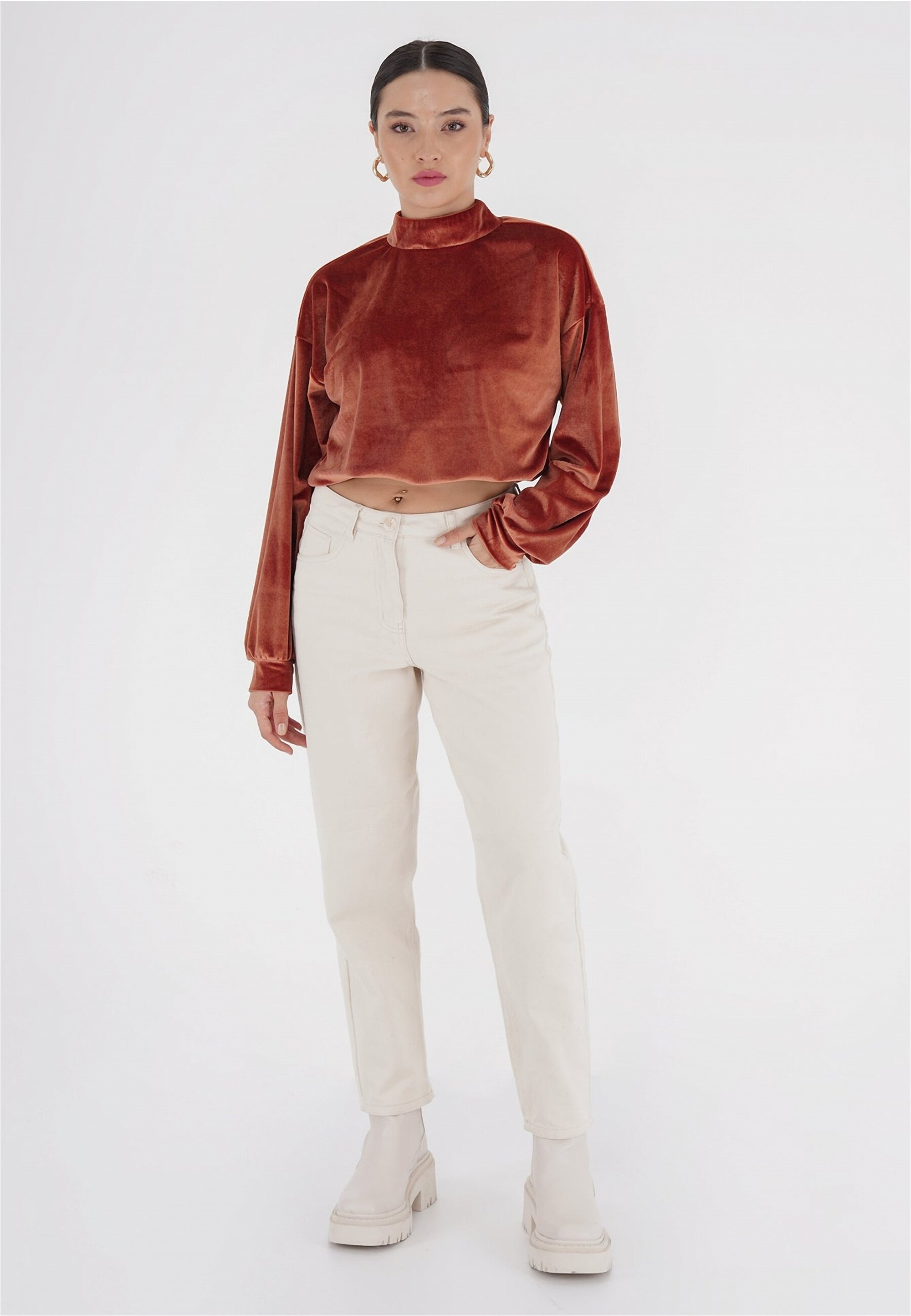 freshlions Klassische Bluse "Remy", 1 Stk. mit Knopfleiste im Nacken günstig online kaufen