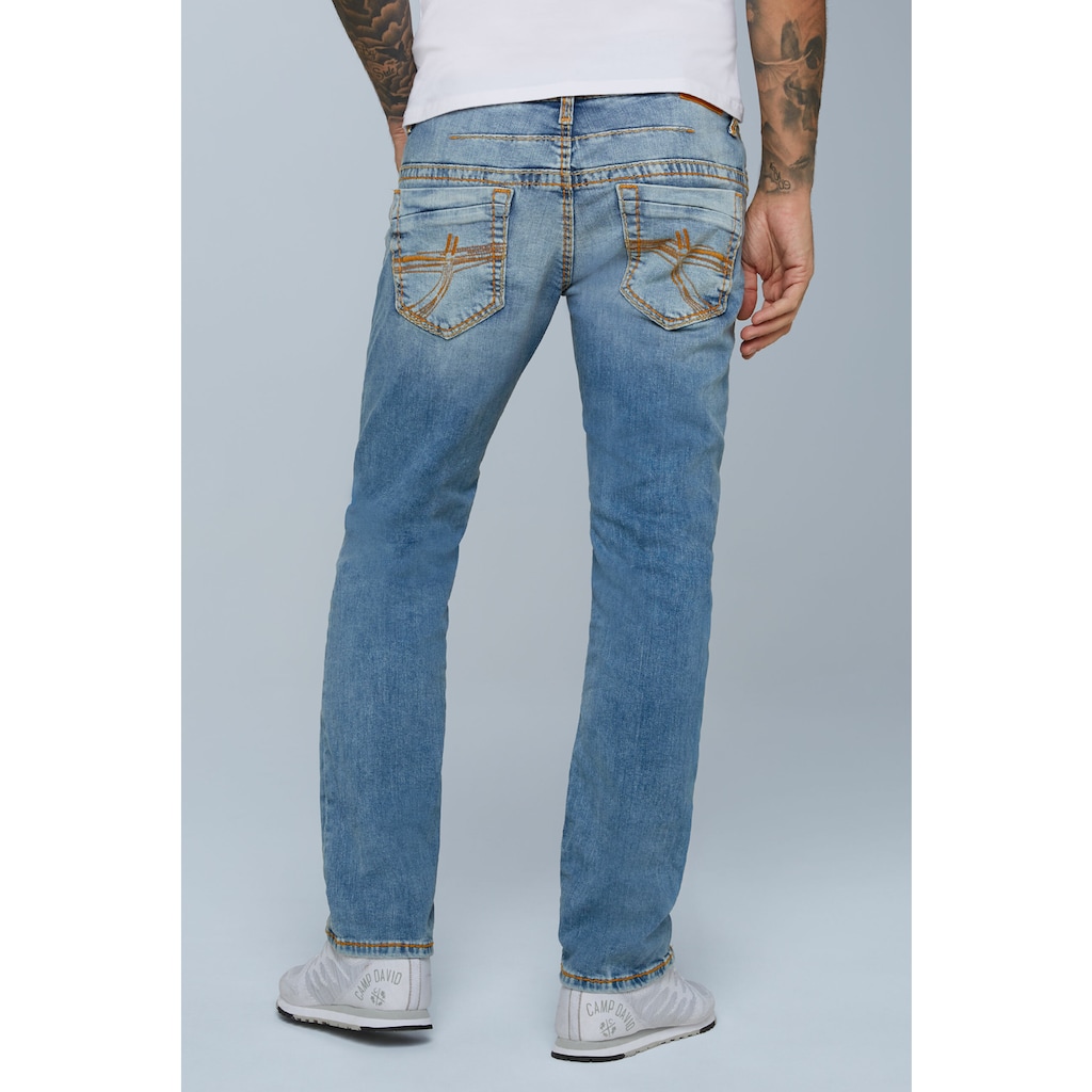CAMP DAVID Comfort-fit-Jeans, mit breiten Nähten