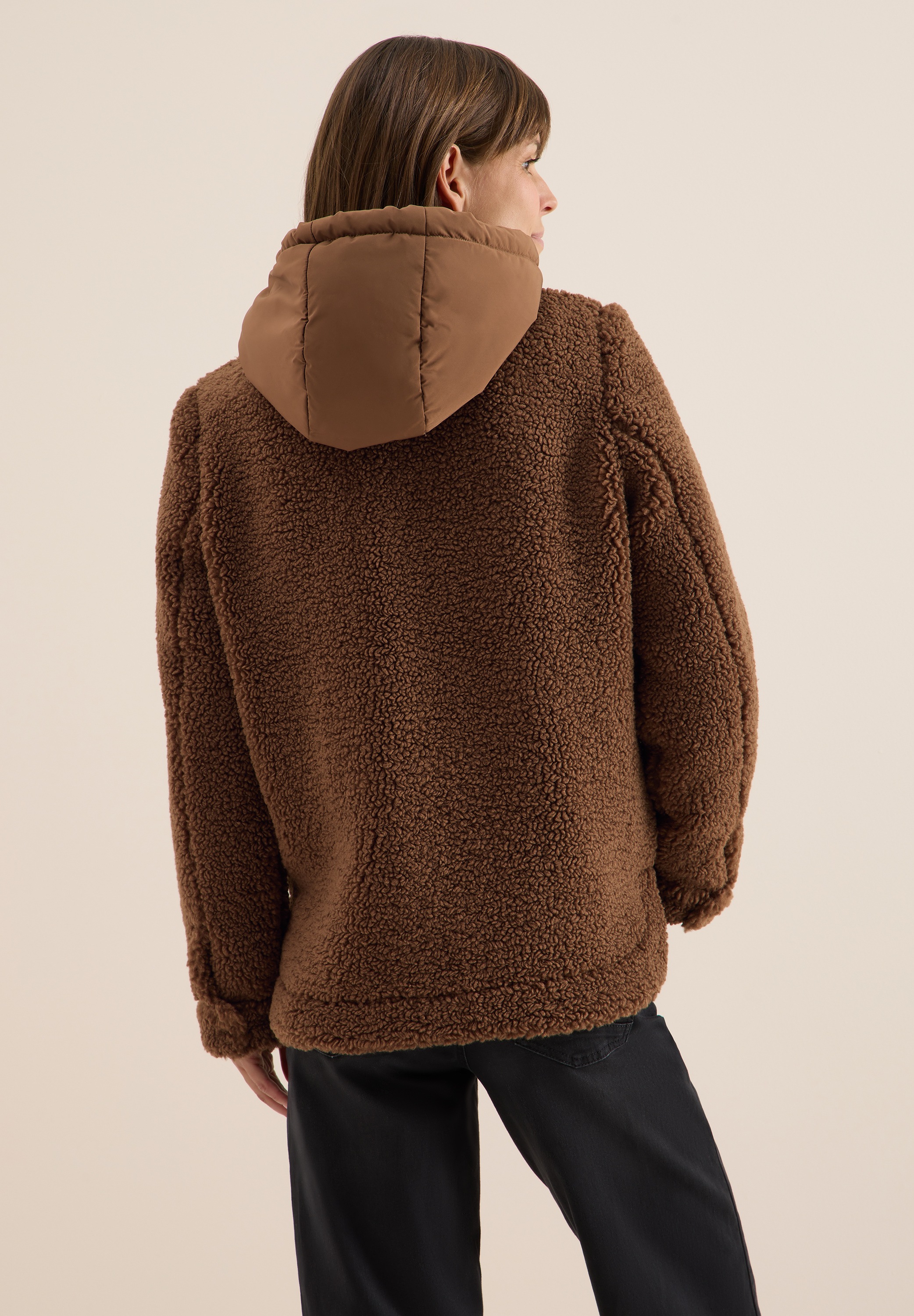 Cecil Fellimitatjacke, ohne Kapuze, mit Kapuze mit Tunnelzugband