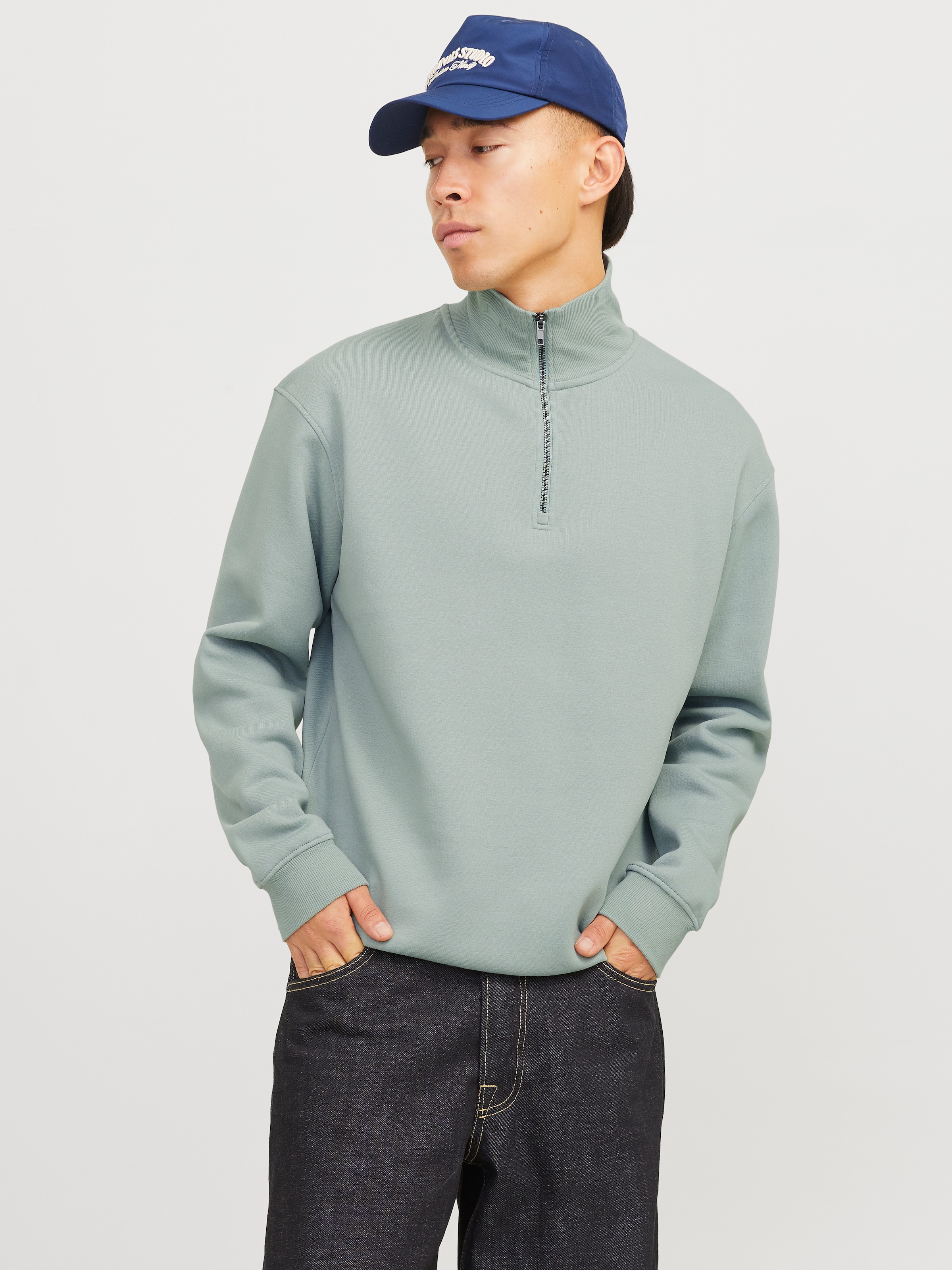 Jack & Jones Sweatshirt "JJEBRADLEY SWEAT HALF ZIP NOOS", mit Troyer Kragen günstig online kaufen