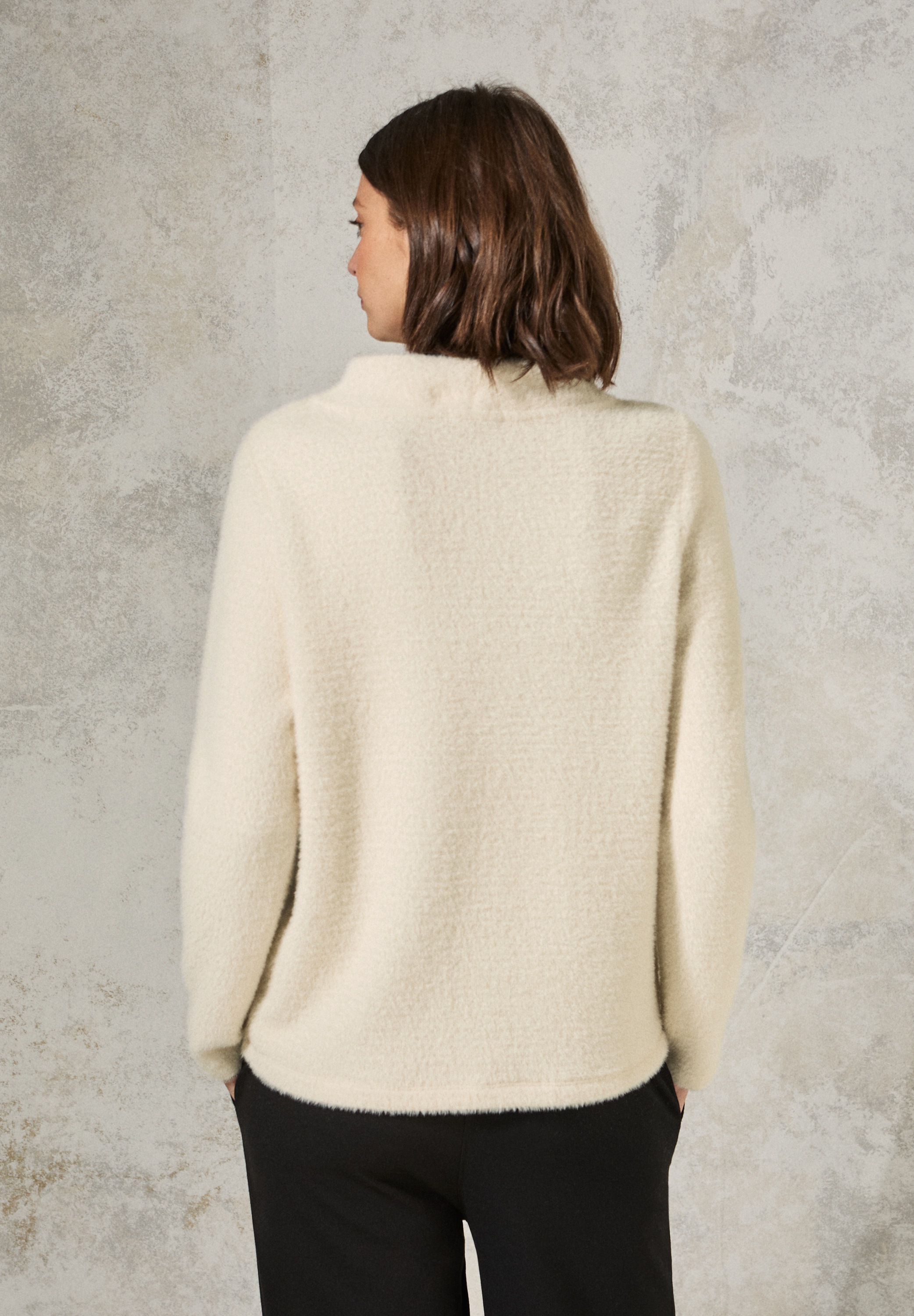 Cecil Langarmshirt, im angenehmen Materialmix