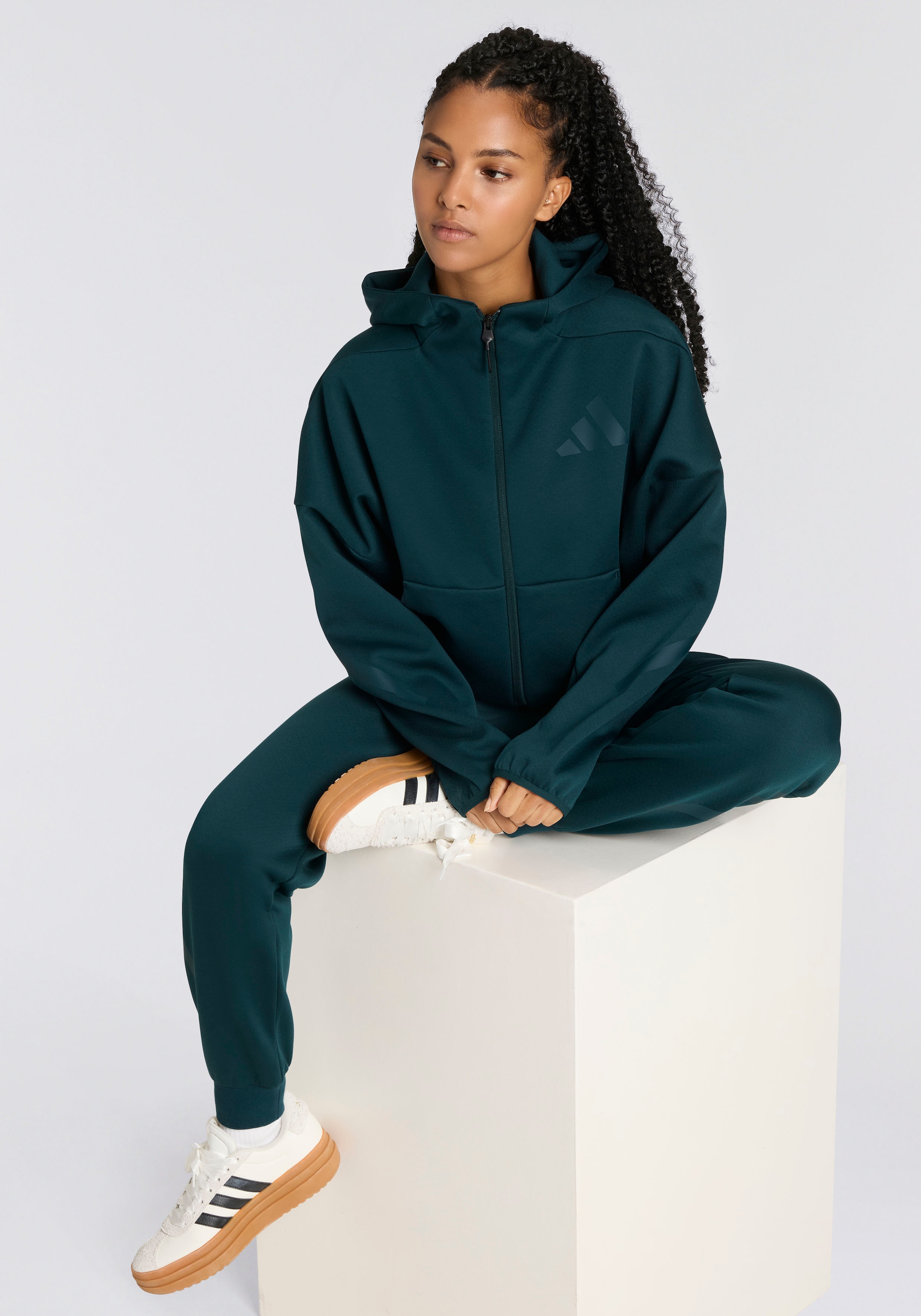 adidas Sportswear Kapuzensweatshirt »W Z.N.E. FZ«