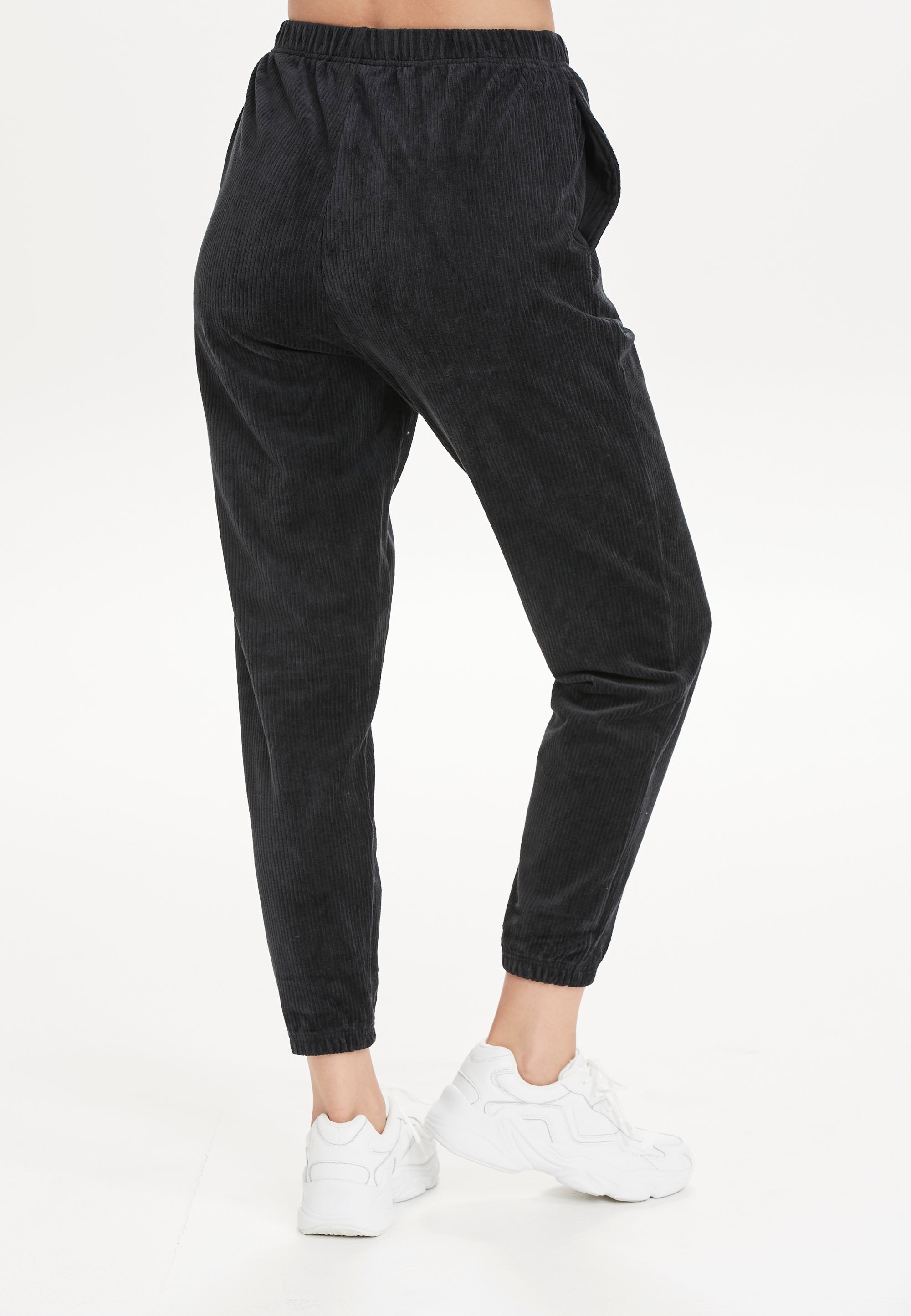 ATHLECIA Sporthose »Marlie«, mit praktischem Dehnbund