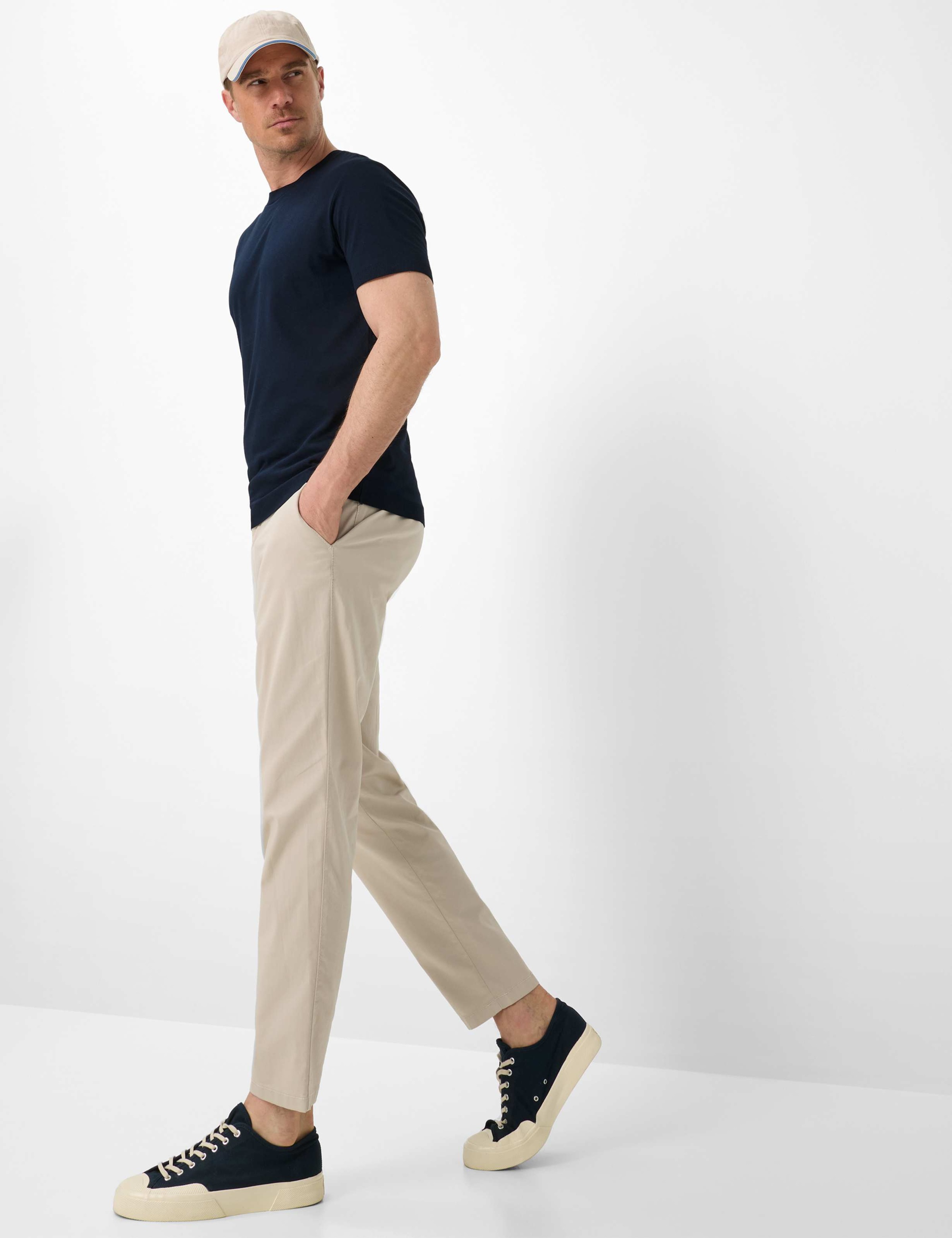 BRAX Style Phil Men Chino Pants Light Brown 36 2