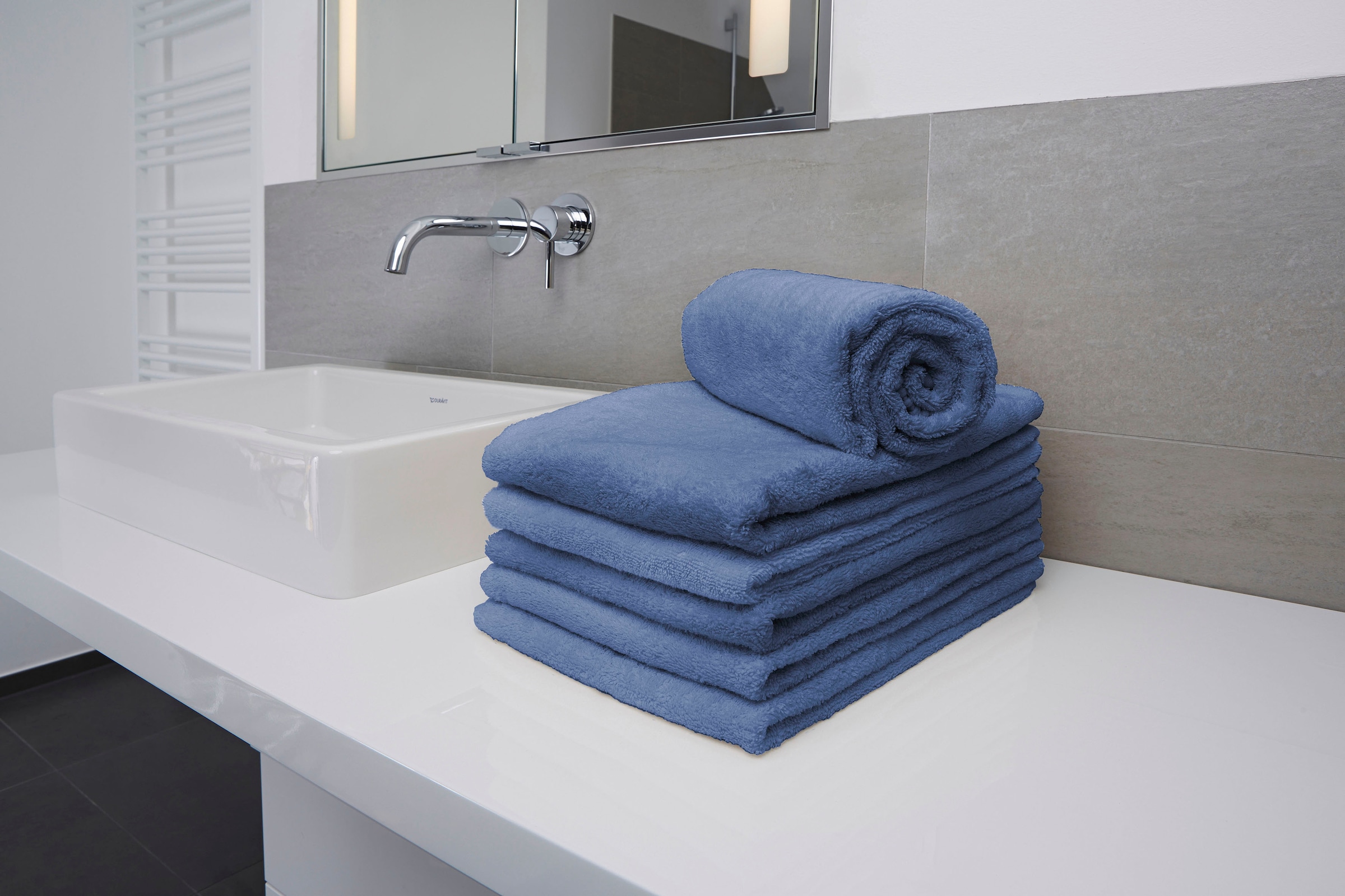Primera Duschtuch »Premium«, (1 St.), mit einer eleganten Chenille-Bordüre