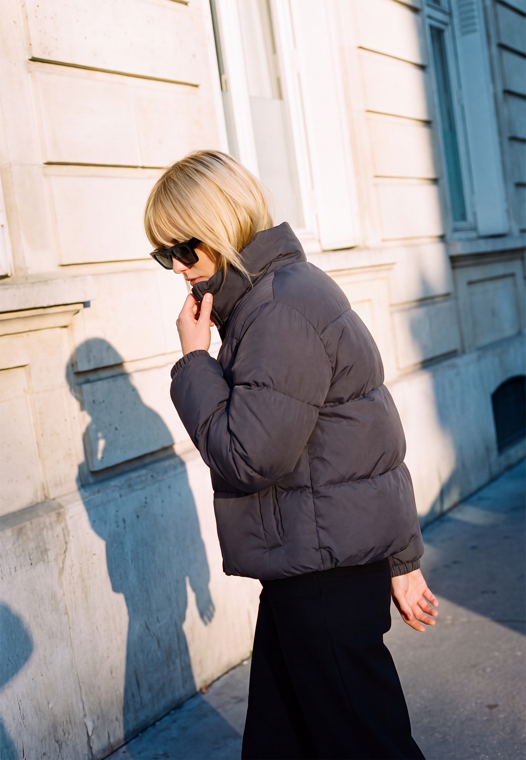 URBAN CLASSICS Winterjacke »Urban Classics Ladies Short Puffer Jacket« 1 Stk. tlg. ohne Kapuze