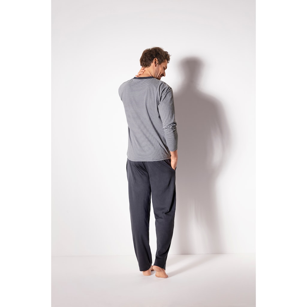 le jogger® Pyjama, (Packung, 4 tlg., 2 Stück), mit garngefärbten Streifen