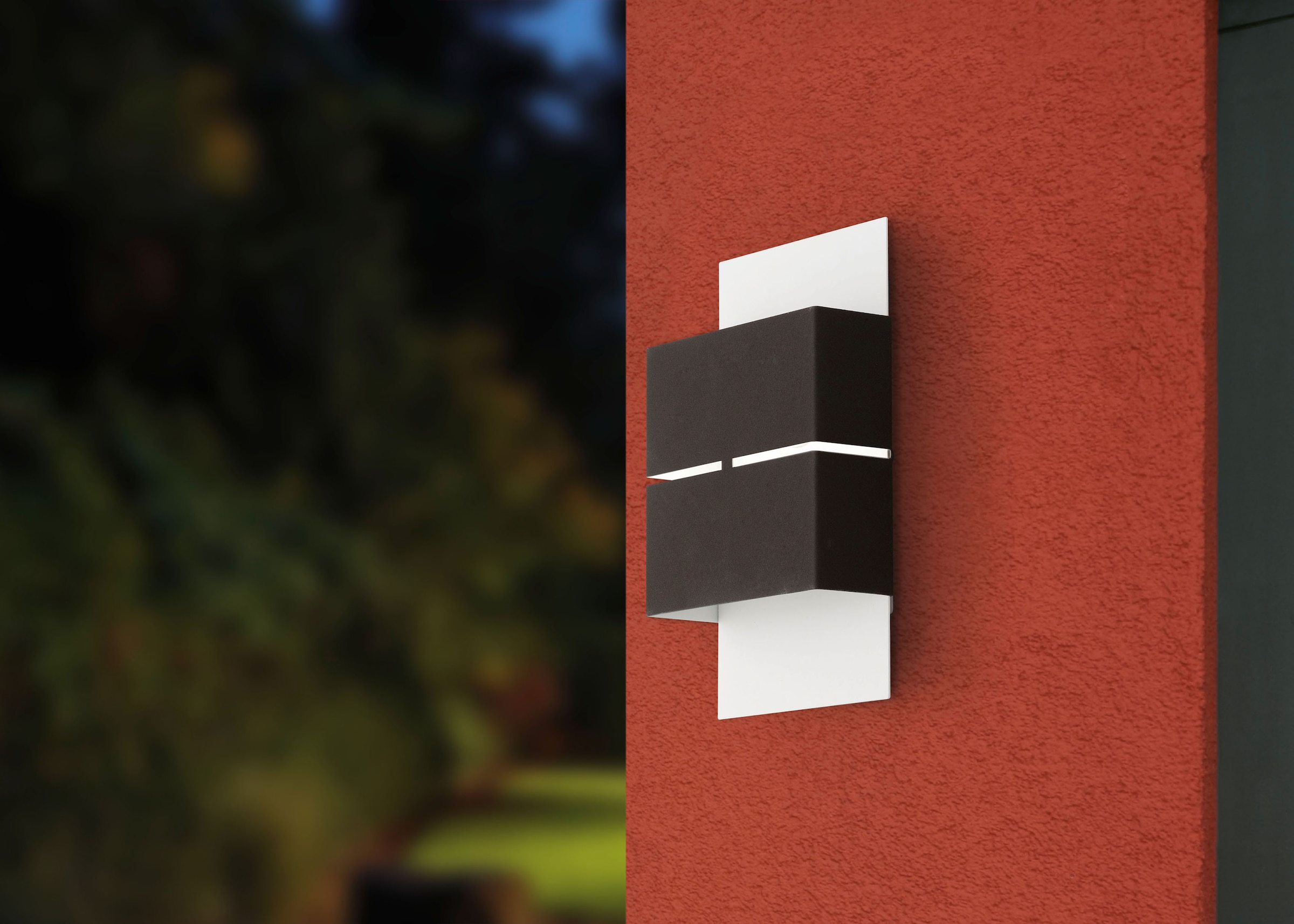 EGLO Wandleuchte "KIBEA Wandlampe, Stahl, IP54, Außenlampe, Außenleuchte, Garten, Lampe" LED-Board Warmweiß Wand-/Deckenleuchte, L15 x H26 x AL7,5 cm, weiß, anthrazit