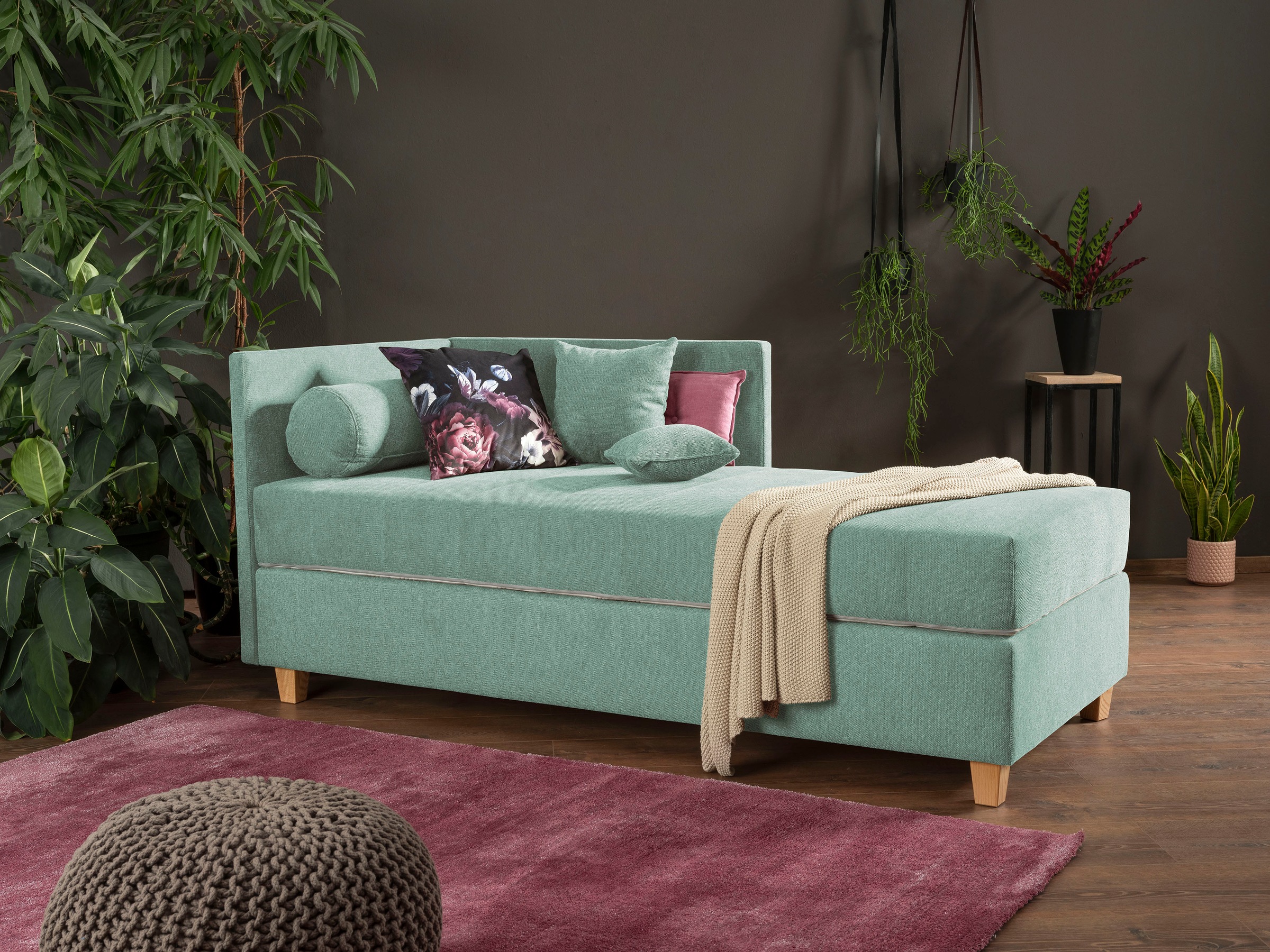 alina Schlafsofa »Kona«, 7-Zonen Taschenfederkernmatratze, Zierkissen-Set und Schlummerrollen