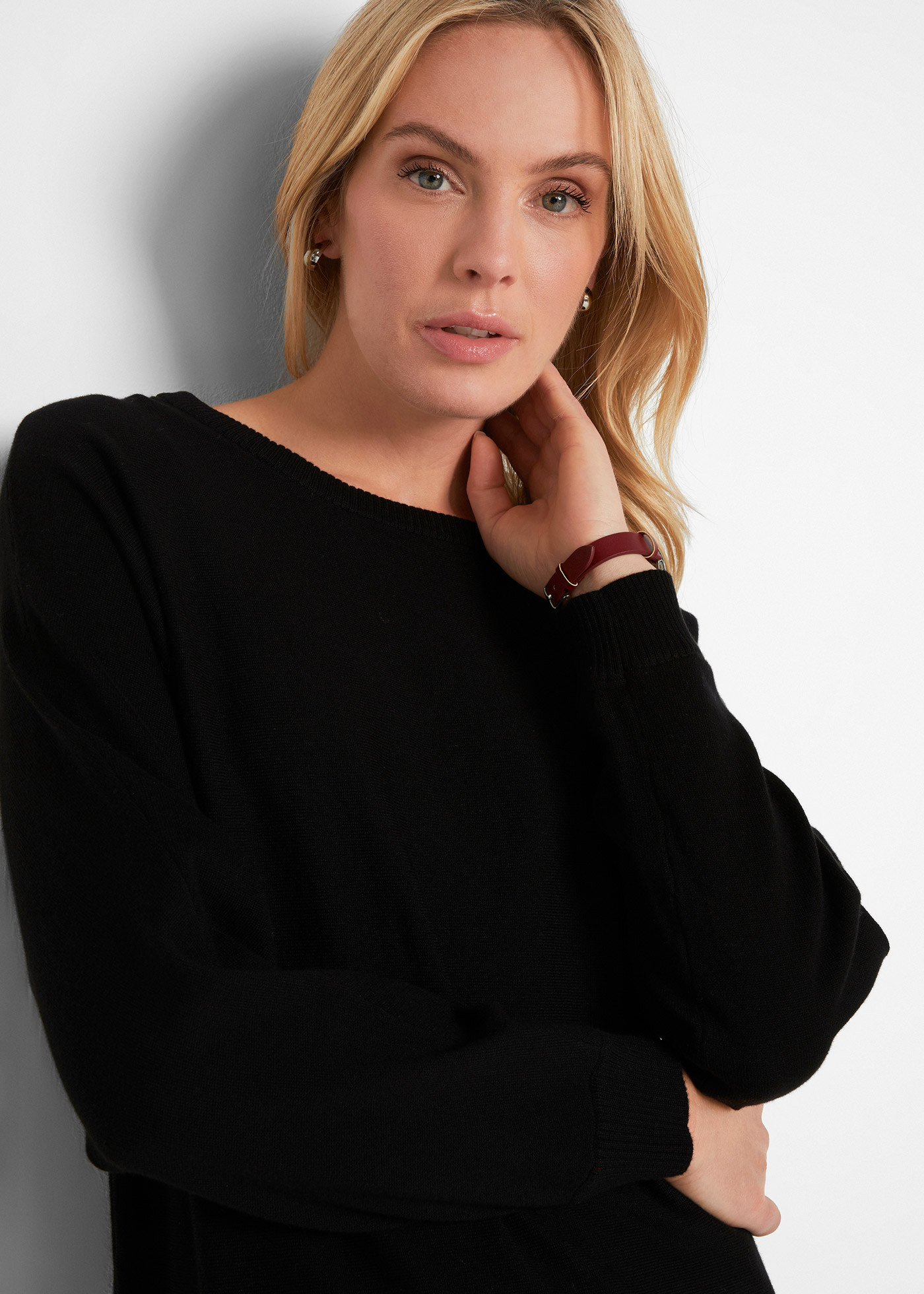 Thumbnail - bonprix Strickpullover "Pullover mit Fledermausärmeln" aus Baumwolle und Polyamid, mit Fledermausärmeln, mit Rippbündche...