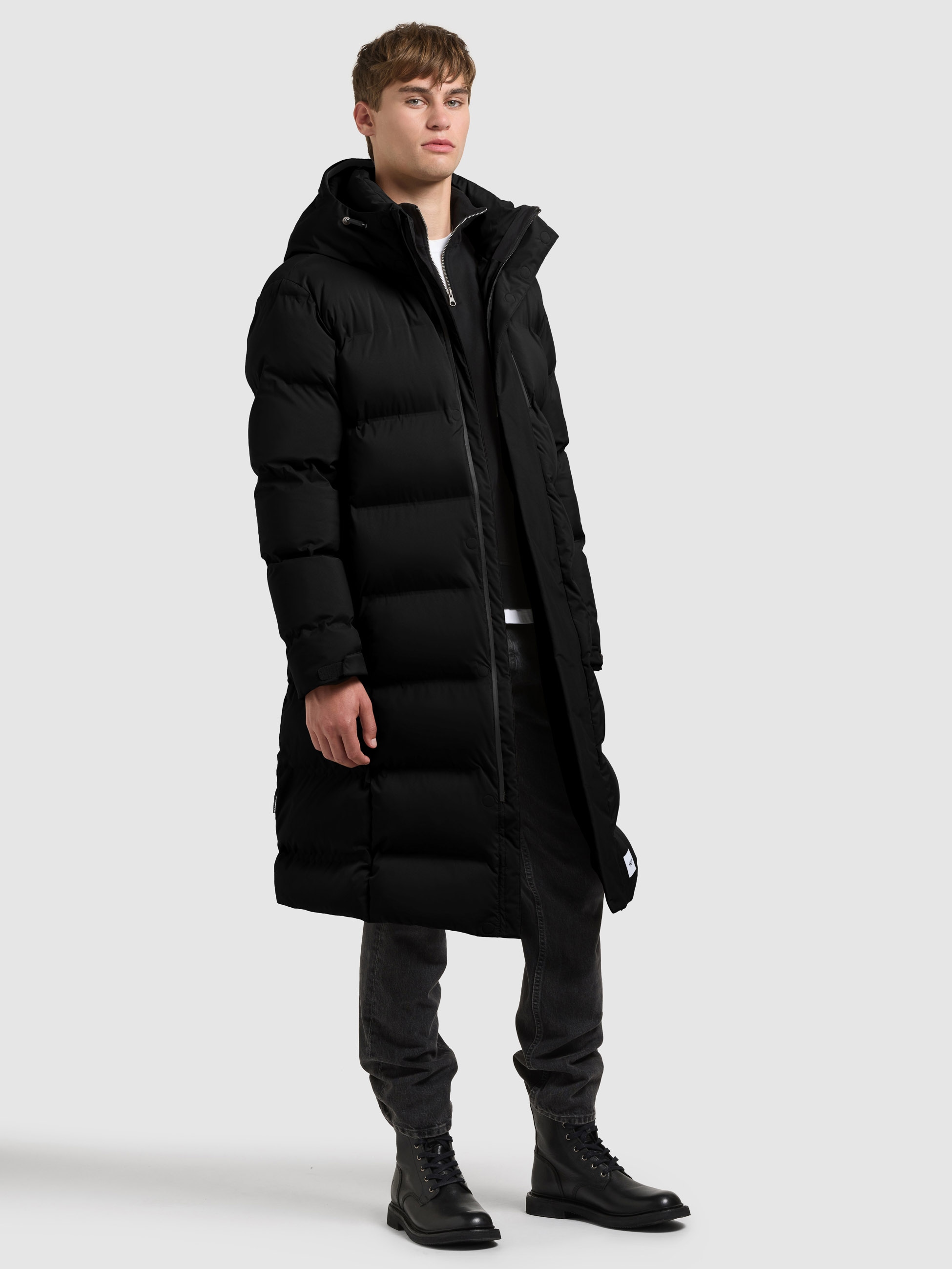 khujo Wintermantel »ERVIN« Reißverschlusstaschen, Ärmeltasche, 2 in 1 Optik