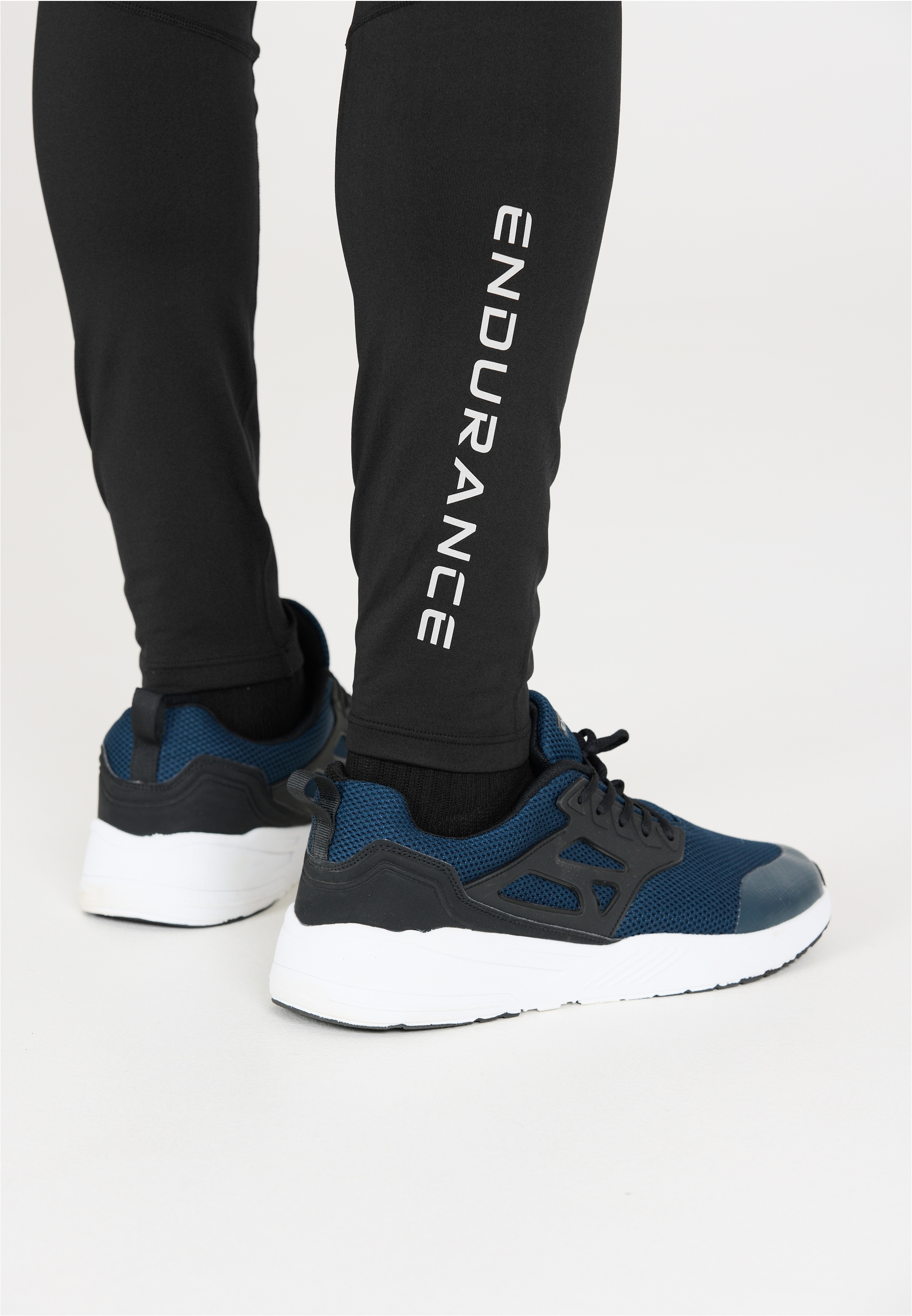 ENDURANCE Trainingstights »Power«, mit flachen Nähten und Quick Dry-Funktion