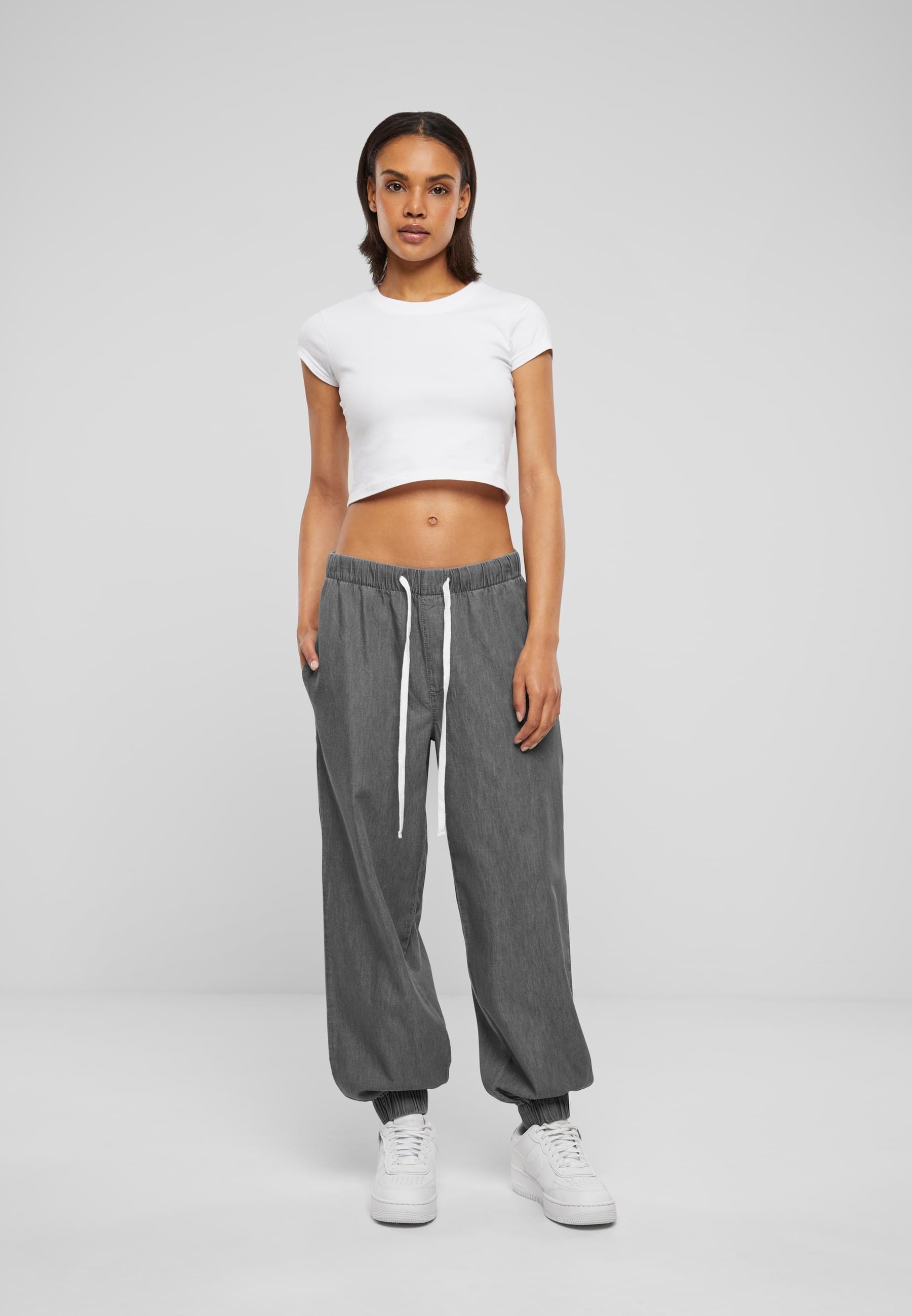 URBAN CLASSICS Jogginghose »Urban Classics Damen Ladies Light Denim Jogpants«, (1 tlg.)