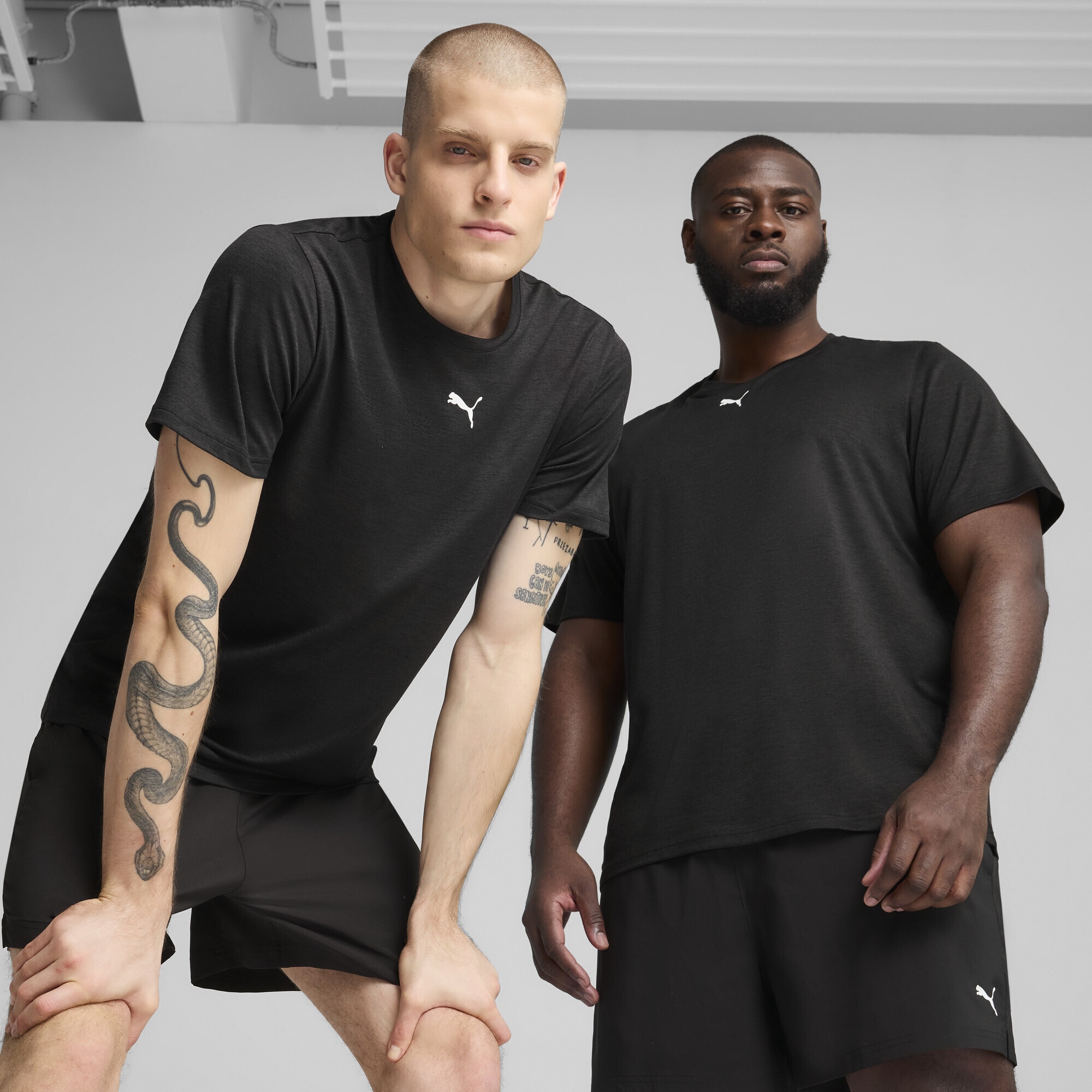PUMA Trainingsshirt »TAD ESSENTIALS Meliertes T-Shirt mit Cat Logo Herren«