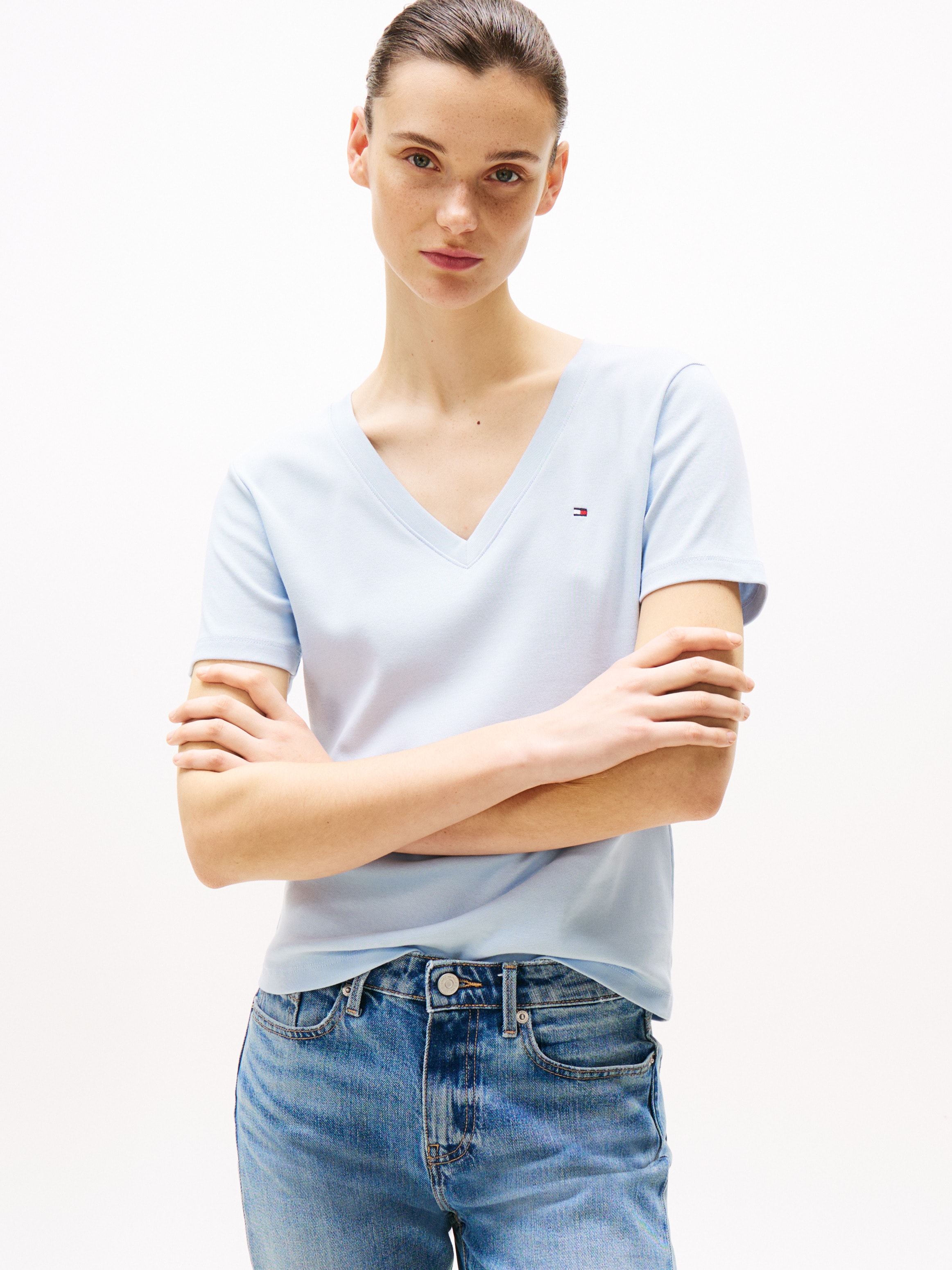 Tommy Hilfiger T-Shirt "CODY, Slim Fit", mit V-Ausschnitt günstig online kaufen