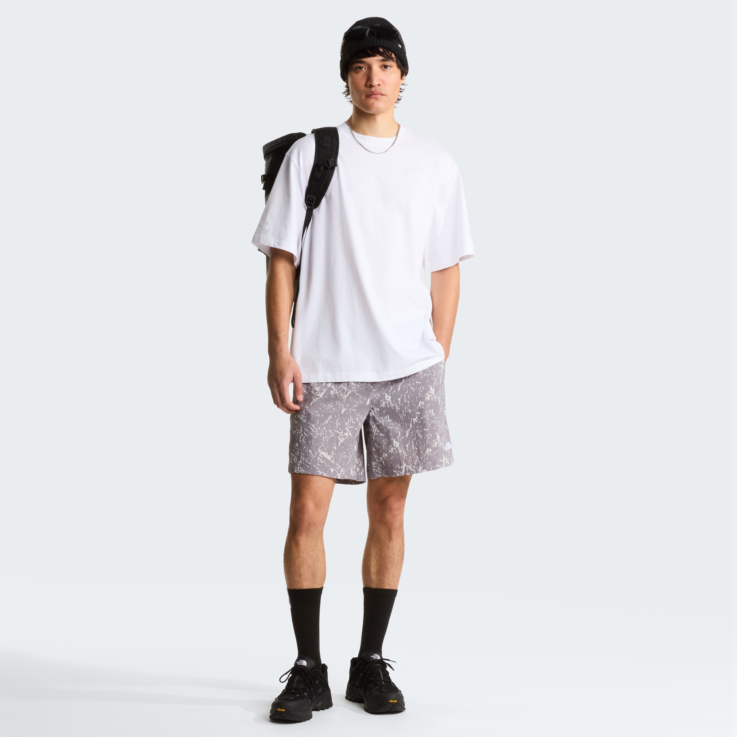 The North Face T-Shirt »M TNF ESSENTIAL SIMPLE DOME OS SS TEE« Kurzarmdesign, mit Rundhalsausschnitt, gerader Abschluss