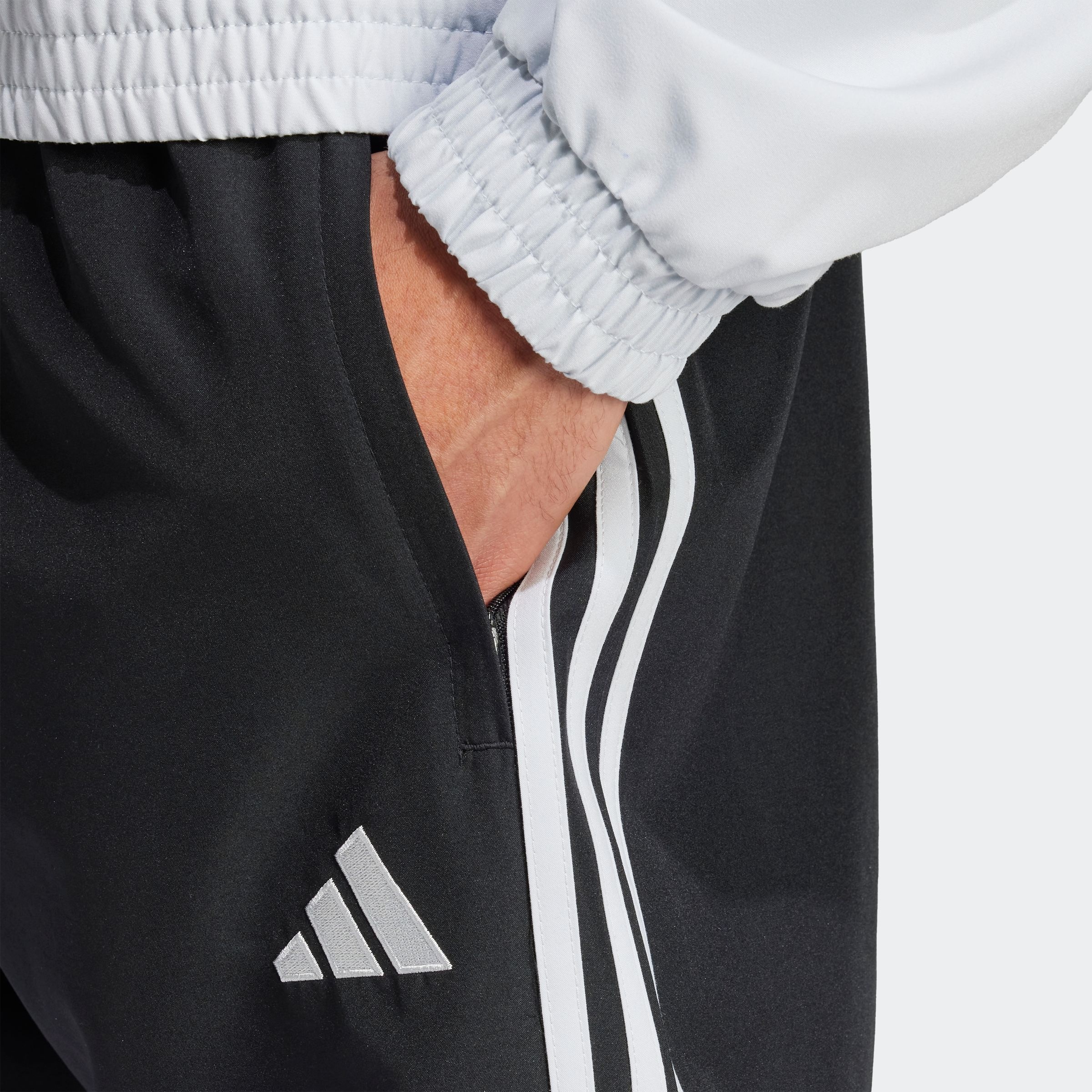 adidas Performance Trainingsshorts »TIRO ES W SHO«, (1 tlg.)