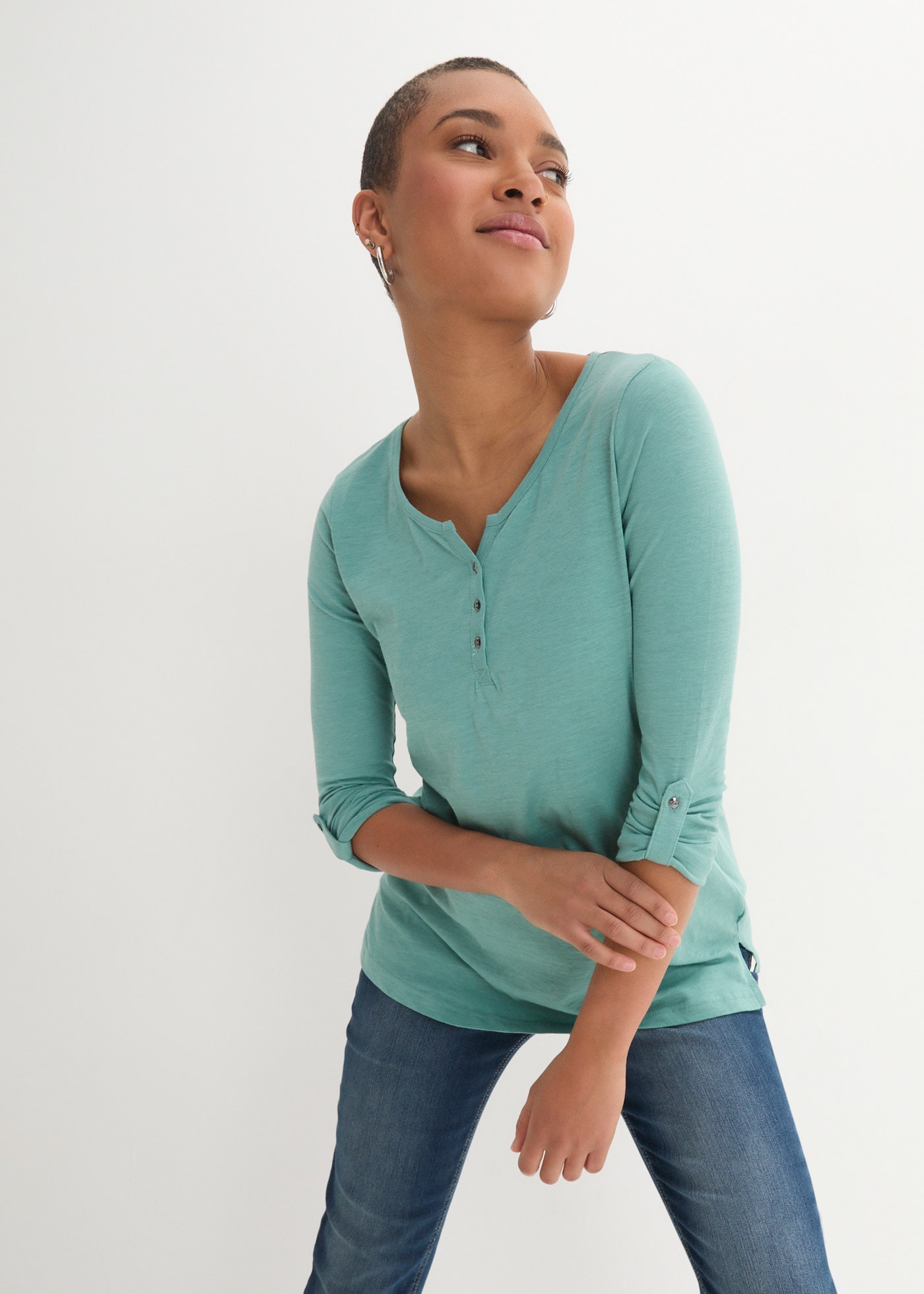 bonprix Langarmshirt gerade Passform, Krempelärmel, Henley-Ausschnitt