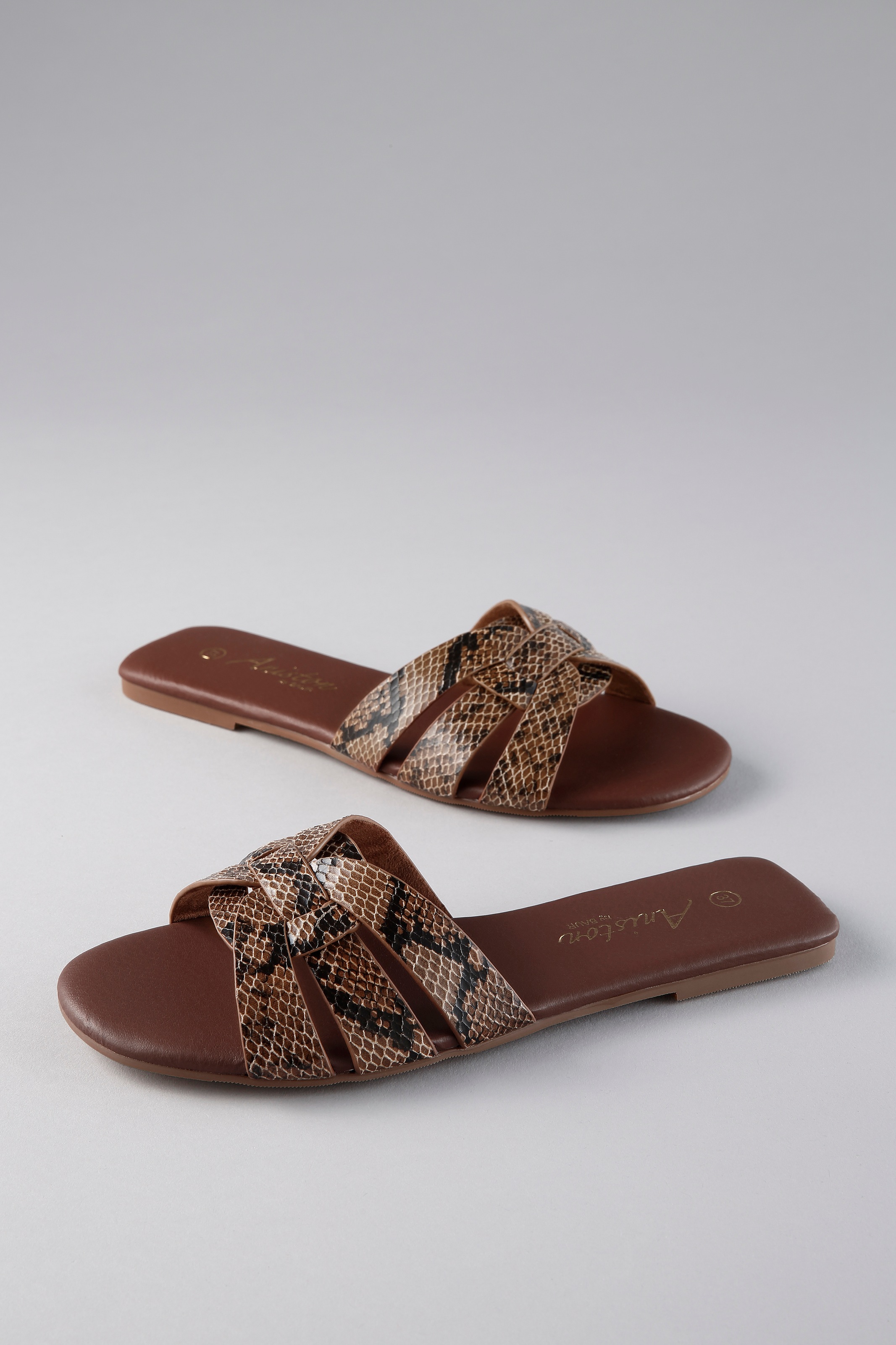 Aniston SHOES Pantolette  Sommerschuh, Flat - NEUE KOLLEKTION