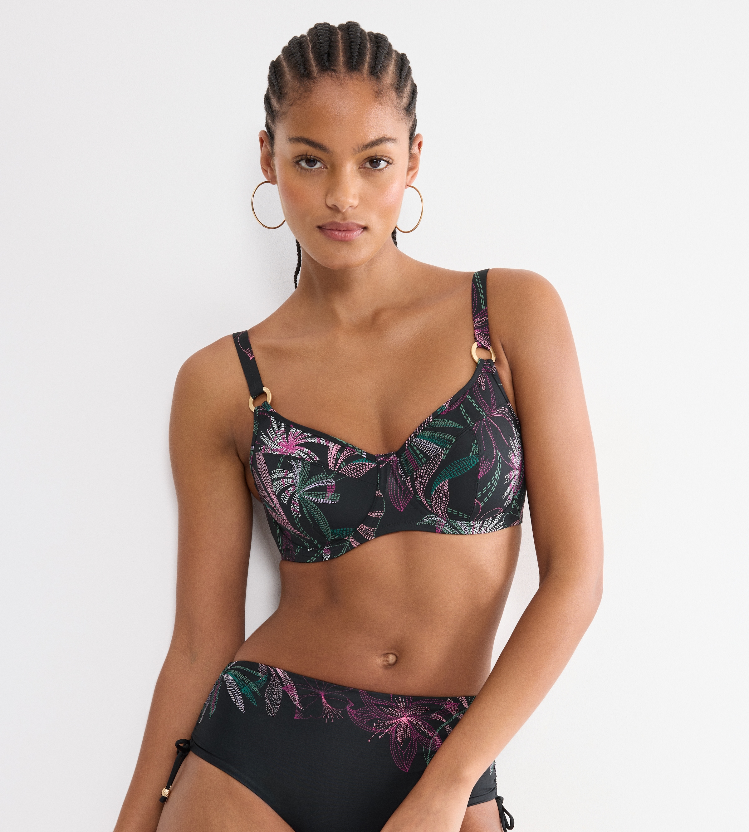 Triumph Bügel-Bikini-Top "Summer Tropics W 01" Minimizer - verkleinert die günstig online kaufen