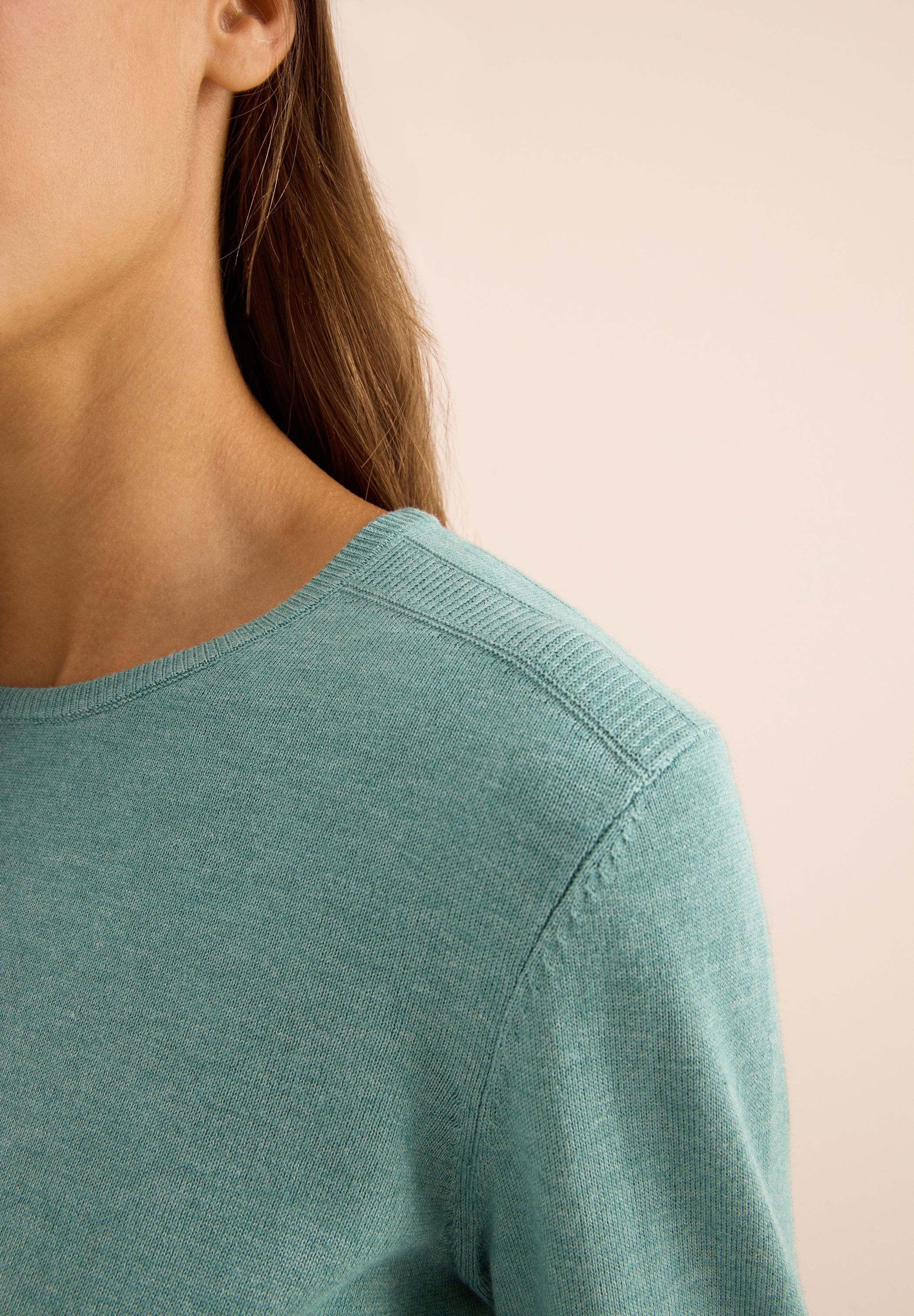 Cecil Strickpullover, mit feinem Detail an der Schulter und Viskose-Anteil günstig online kaufen
