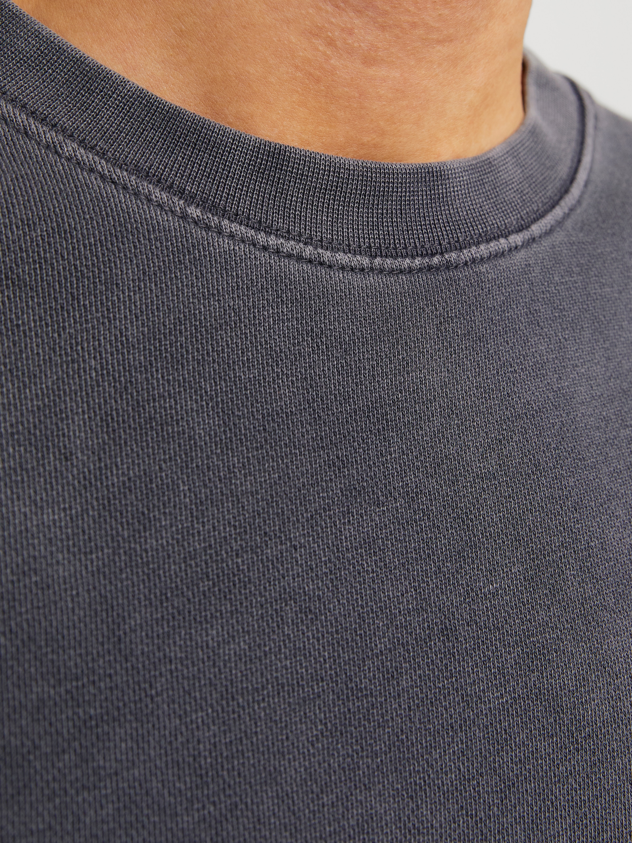 Jack & Jones Sweatshirt »JJECHARGE FADED SWEAT CREW NECK NOOS«, mit Rippbündchen
