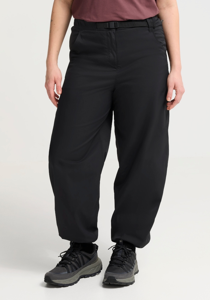 Jack Wolfskin Outdoorhose "MAHANI WINTER PANTS W" Winterhose, winddicht, warm
