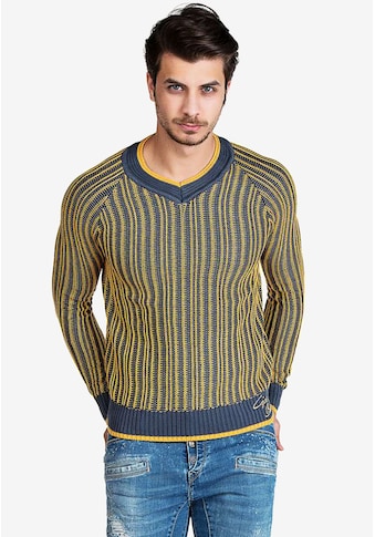 Cipo & Baxx V-Ausschnitt-Pullover, mit spannendem Streifendesign kaufen