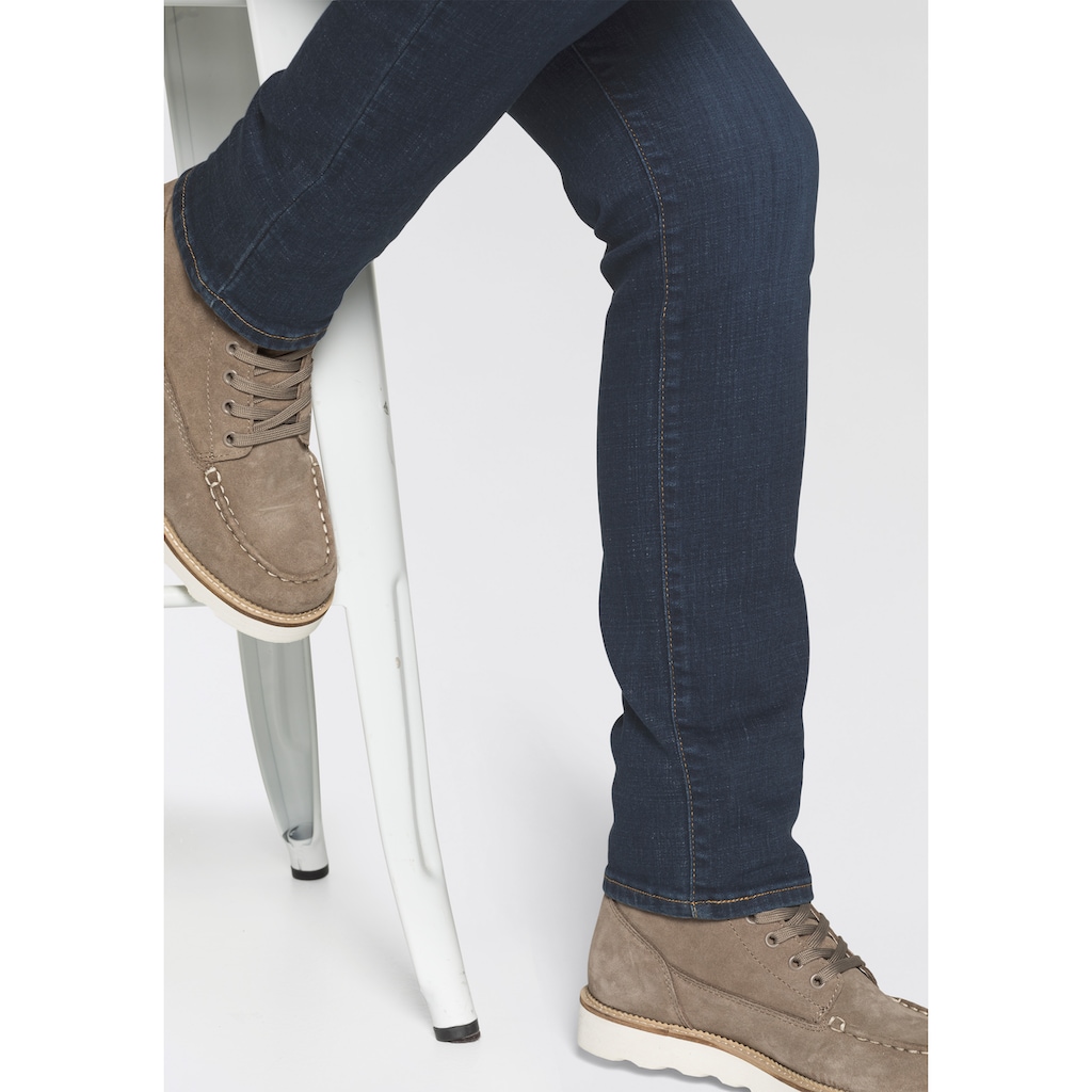 Levi's® Röhrenjeans »312 Shaping Slim«, Schmale Shaping Slim Form