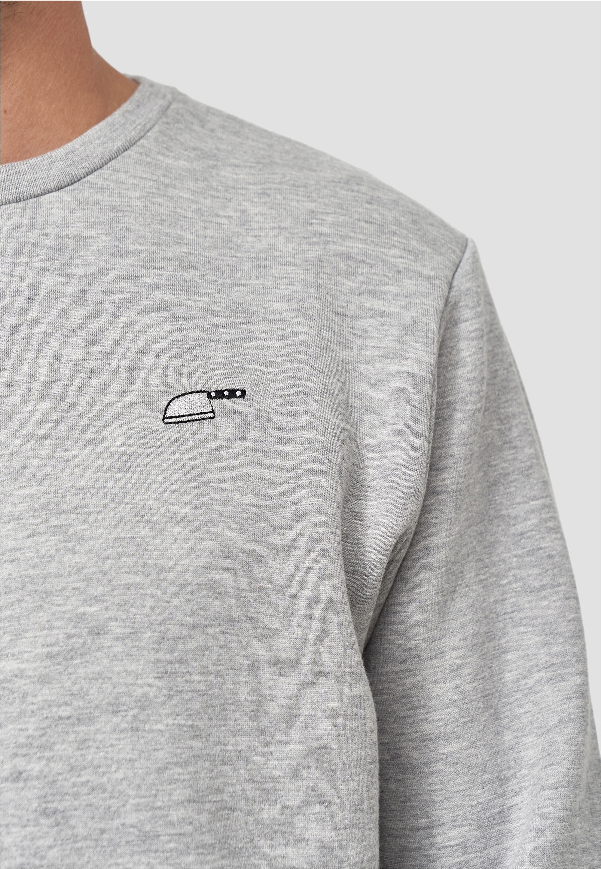 MIKON Sweatshirt, im zeitlosen Design