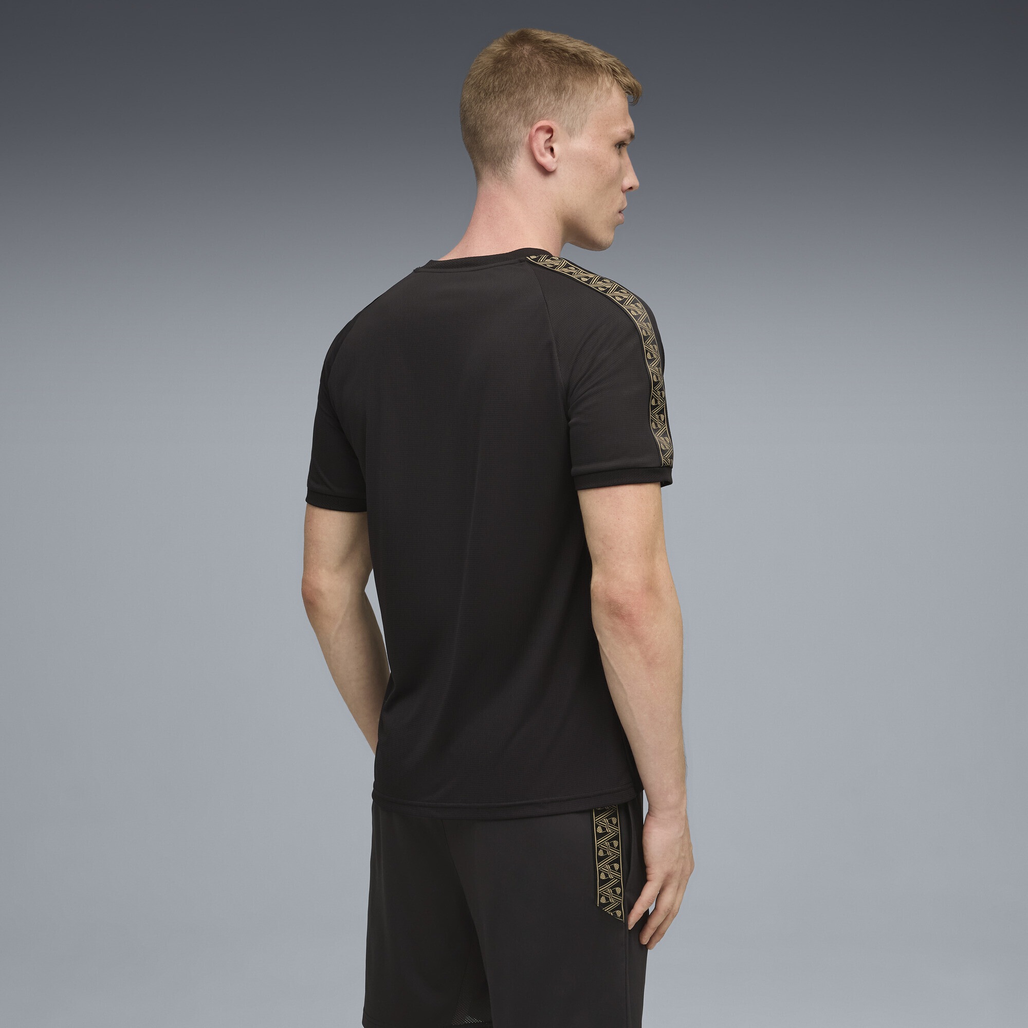 PUMA Trainingsshirt »KINGtouch Fußballtrikot Herren«