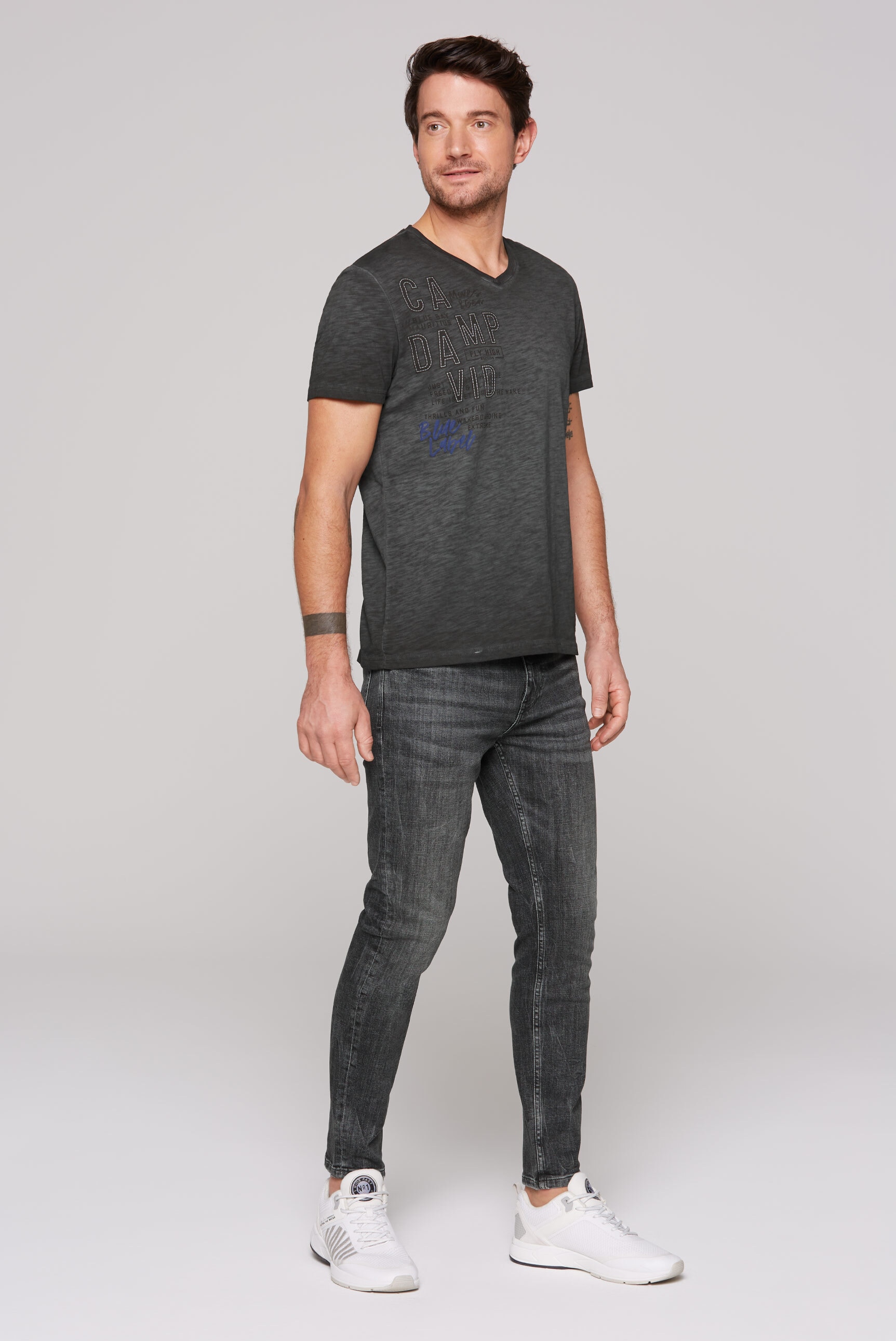 CAMP DAVID V-Shirt, aus Baumwolle