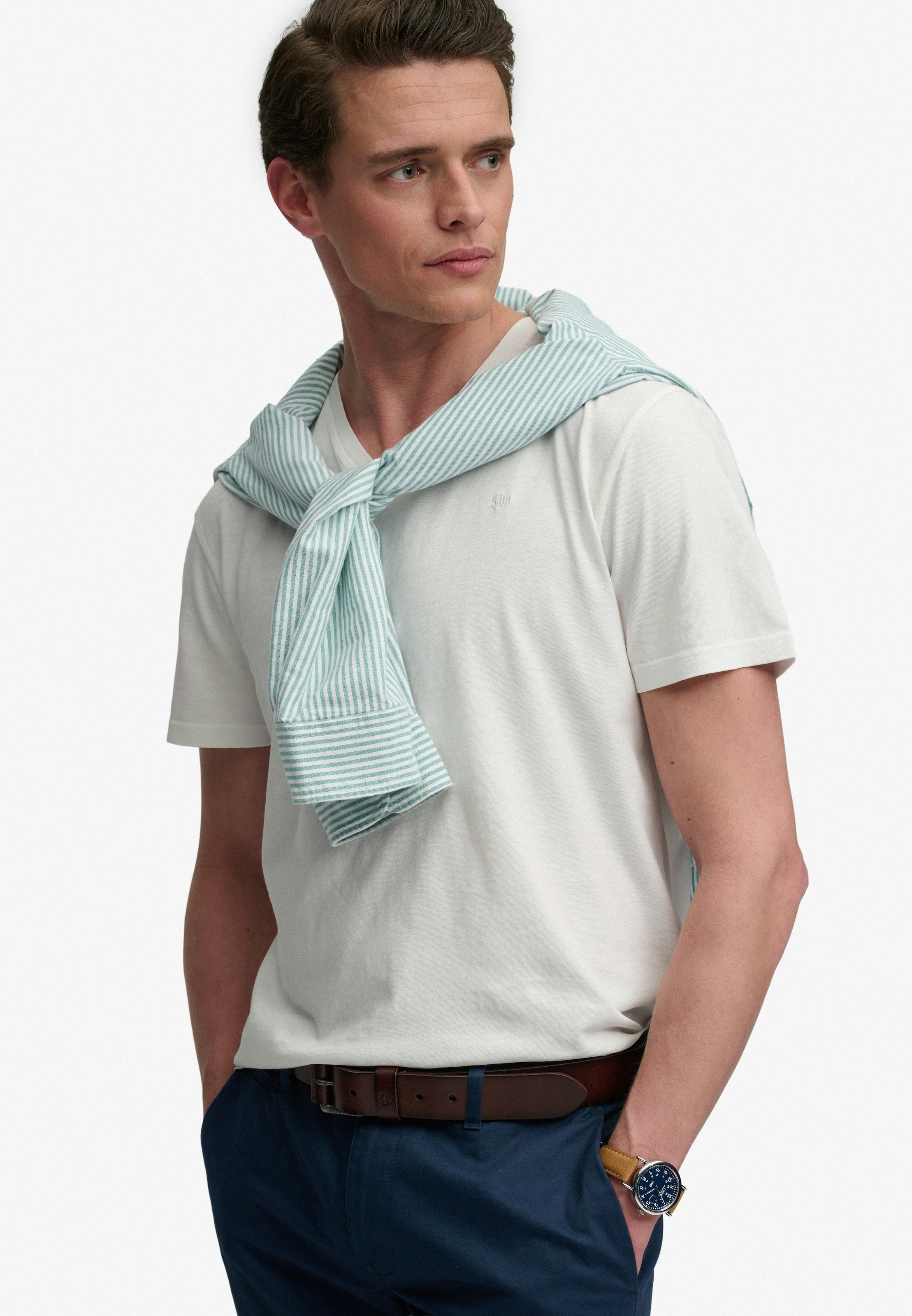 Superdry Rundhalsshirt »CLASSIC COTTON LINEN VEE« aus tollem Baumwoll-Leinen-Mischgewebe