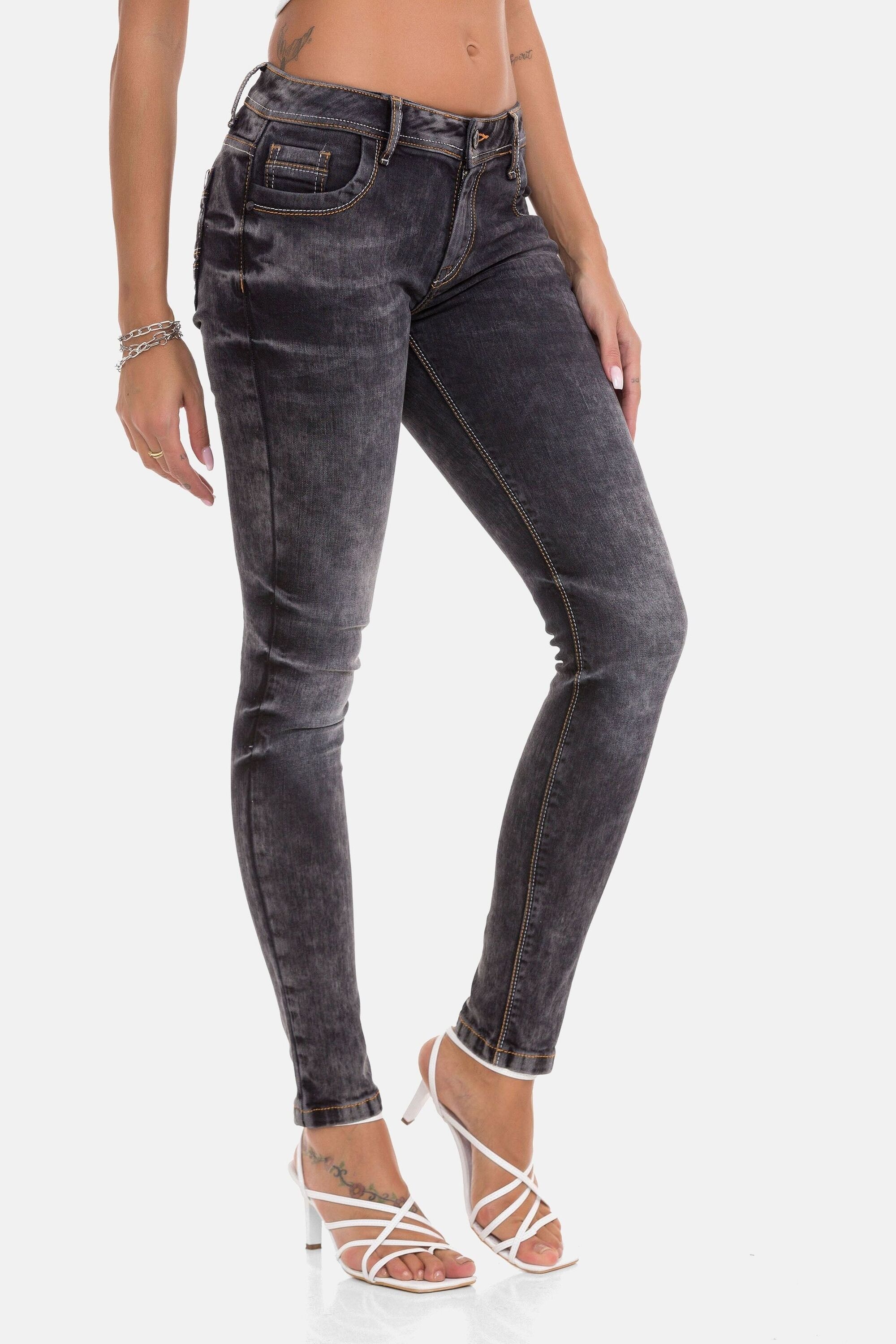 Cipo & Baxx Slim-fit-Jeans »Jeans«, im Used-Look, WD443