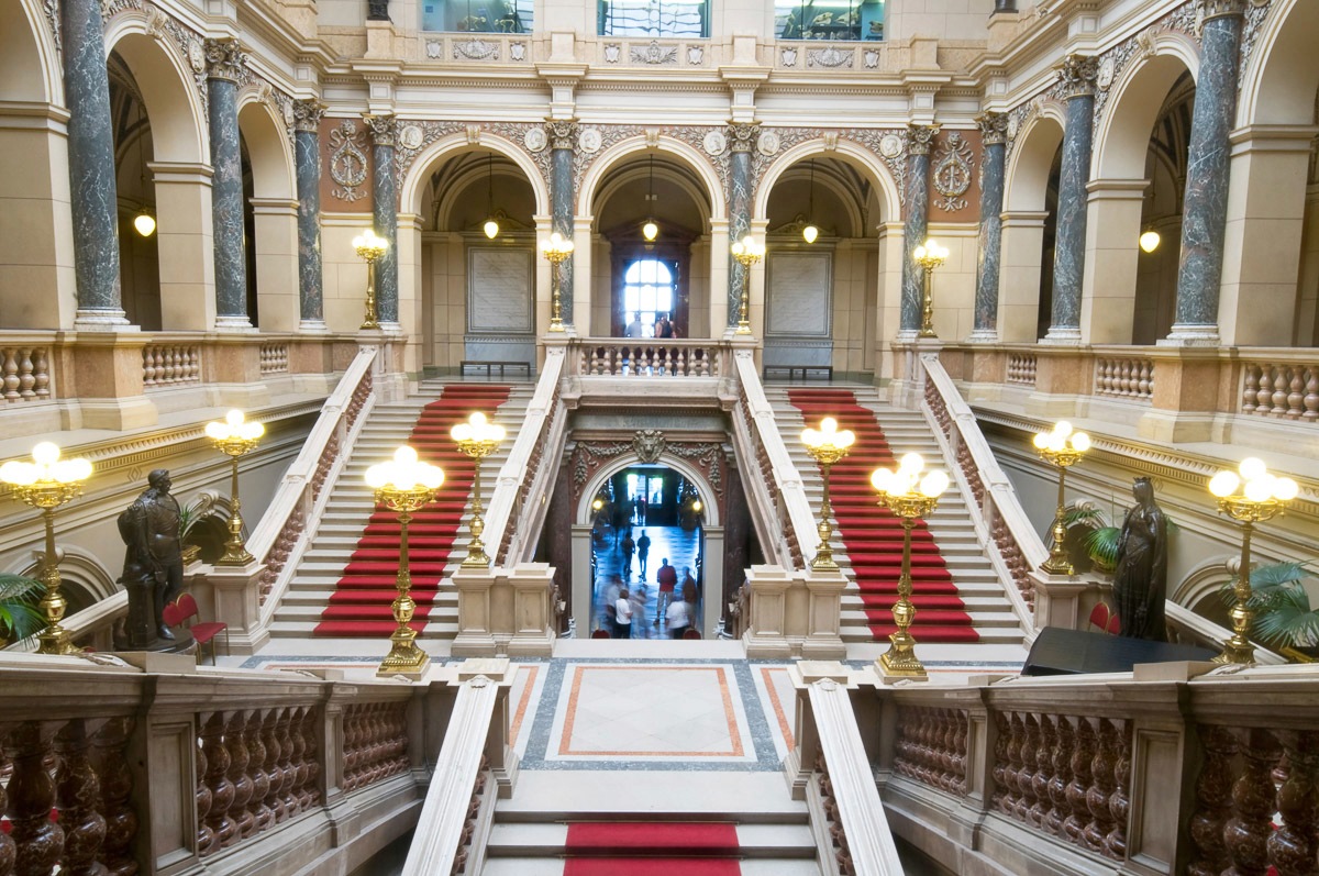 Papermoon Fototapete »Nationalmuseum Prag«