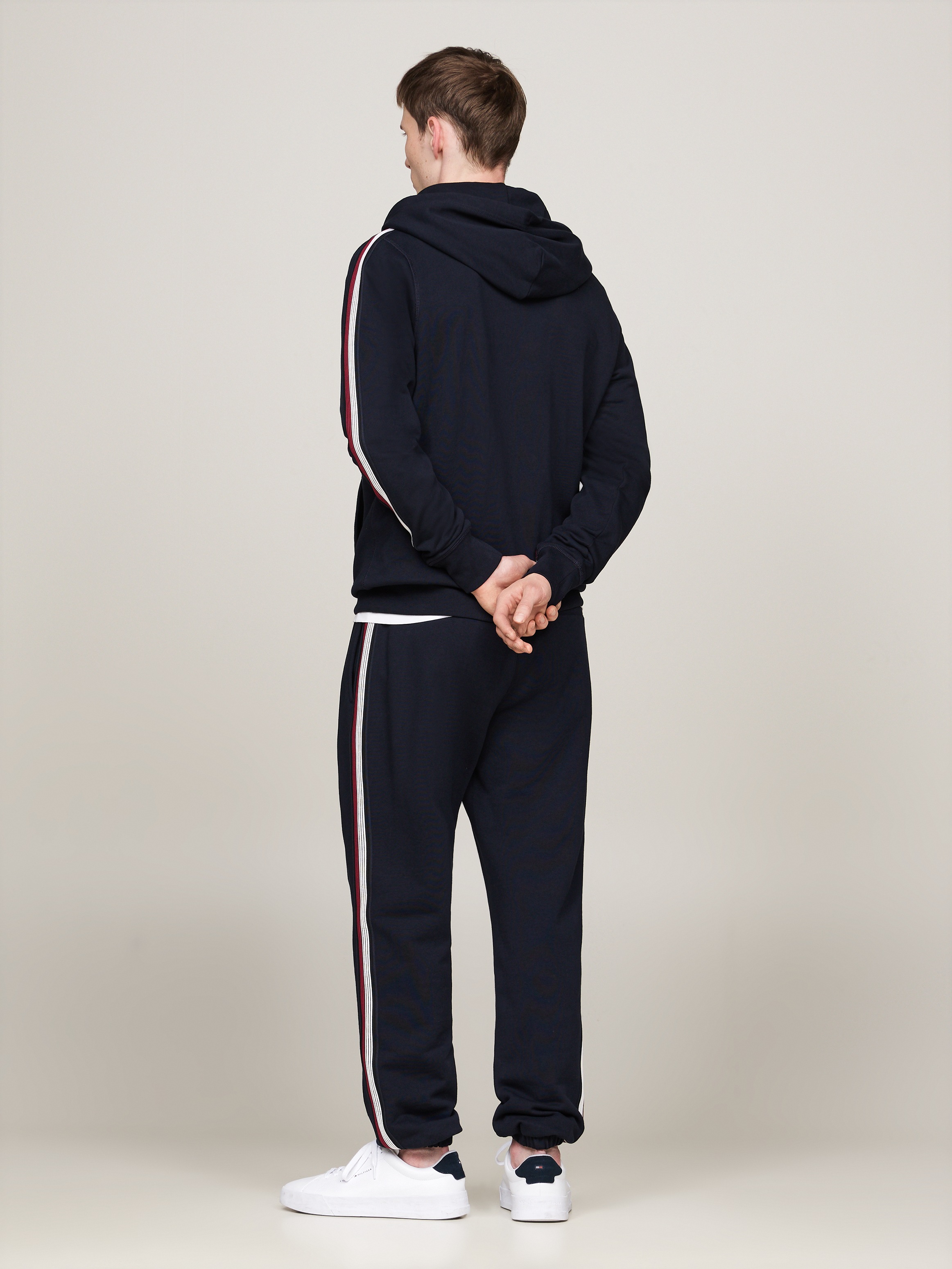 Tommy Hilfiger Kapuzensweatshirt »GLOBAL STRIPE TAPE HOODY«, Tape mit Streifen in Tommy Farben an Ärmeln