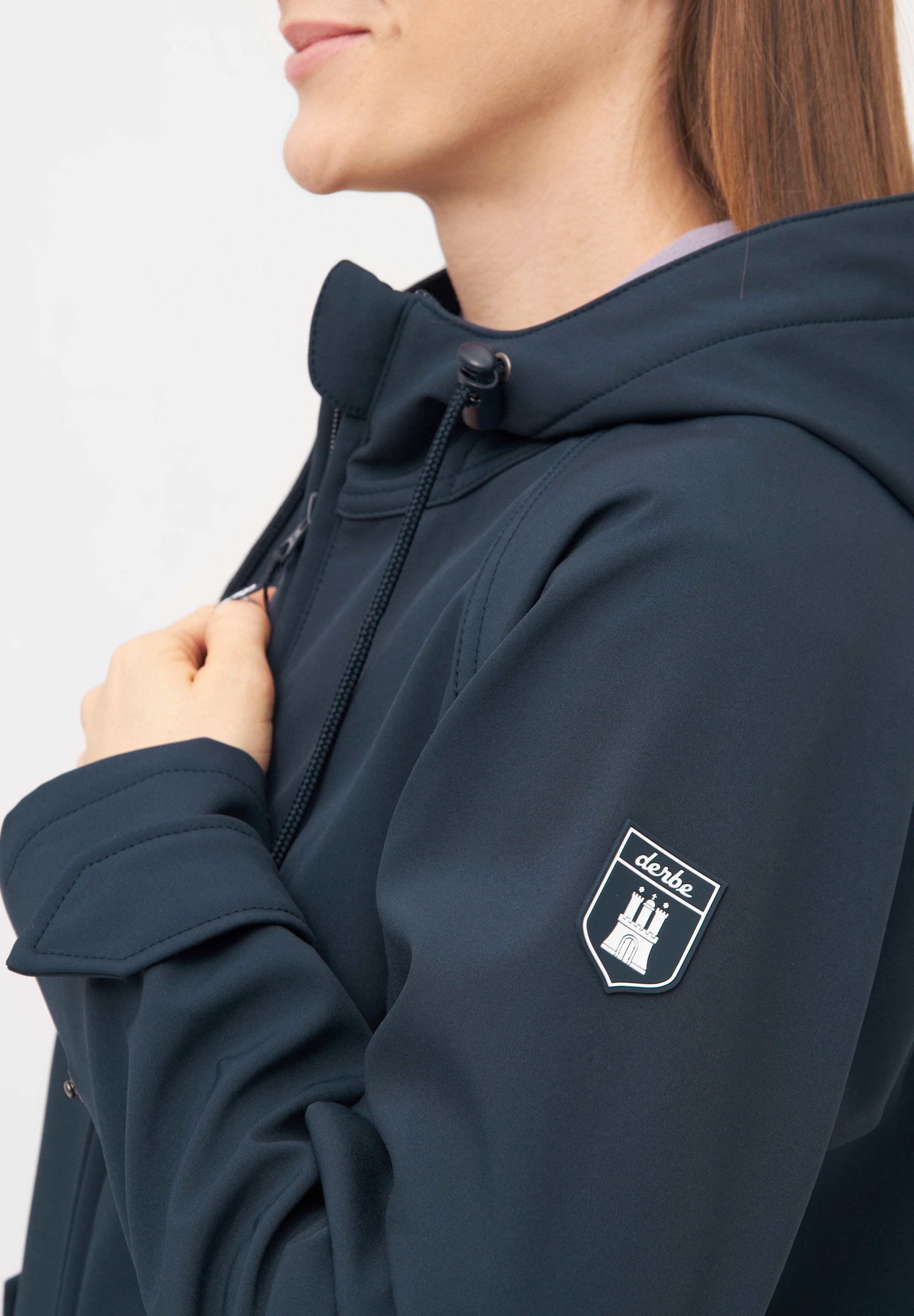 Derbe Softshelljacke »Island Friese«, wasserabweisend, winddicht, Kapuze